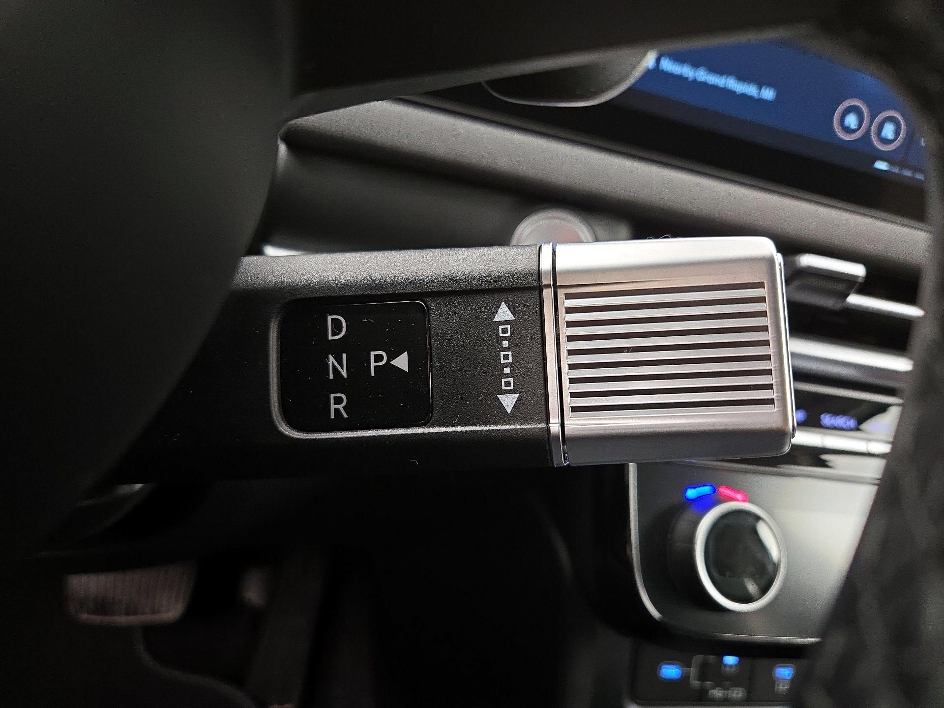 Thumbnail: 2025 Hyundai Tucson - 18