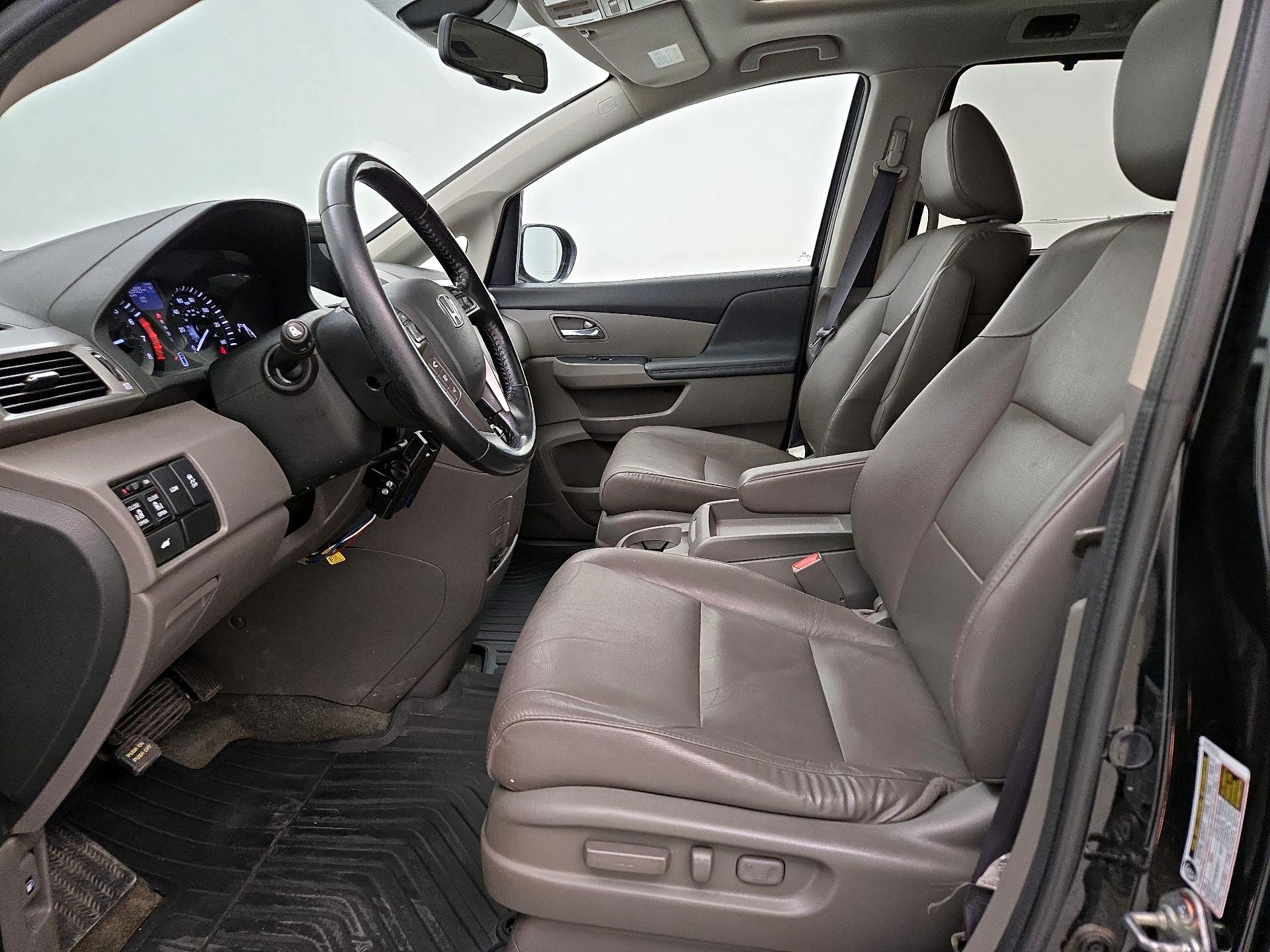 Thumbnail: 2016 Honda Odyssey - 11