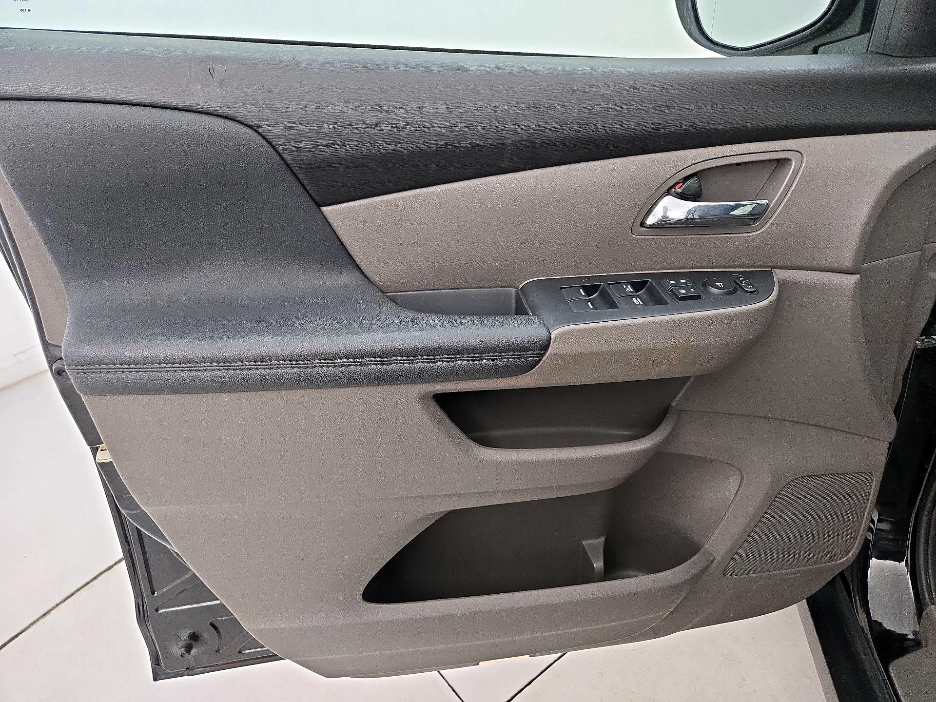 Thumbnail: 2016 Honda Odyssey - 12