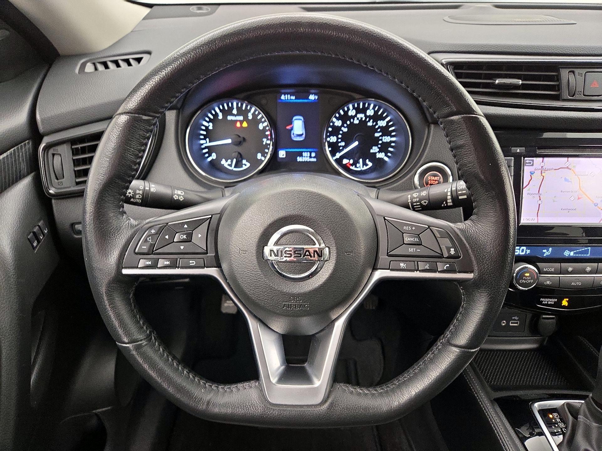 Thumbnail: 2018 Nissan Rogue - 10