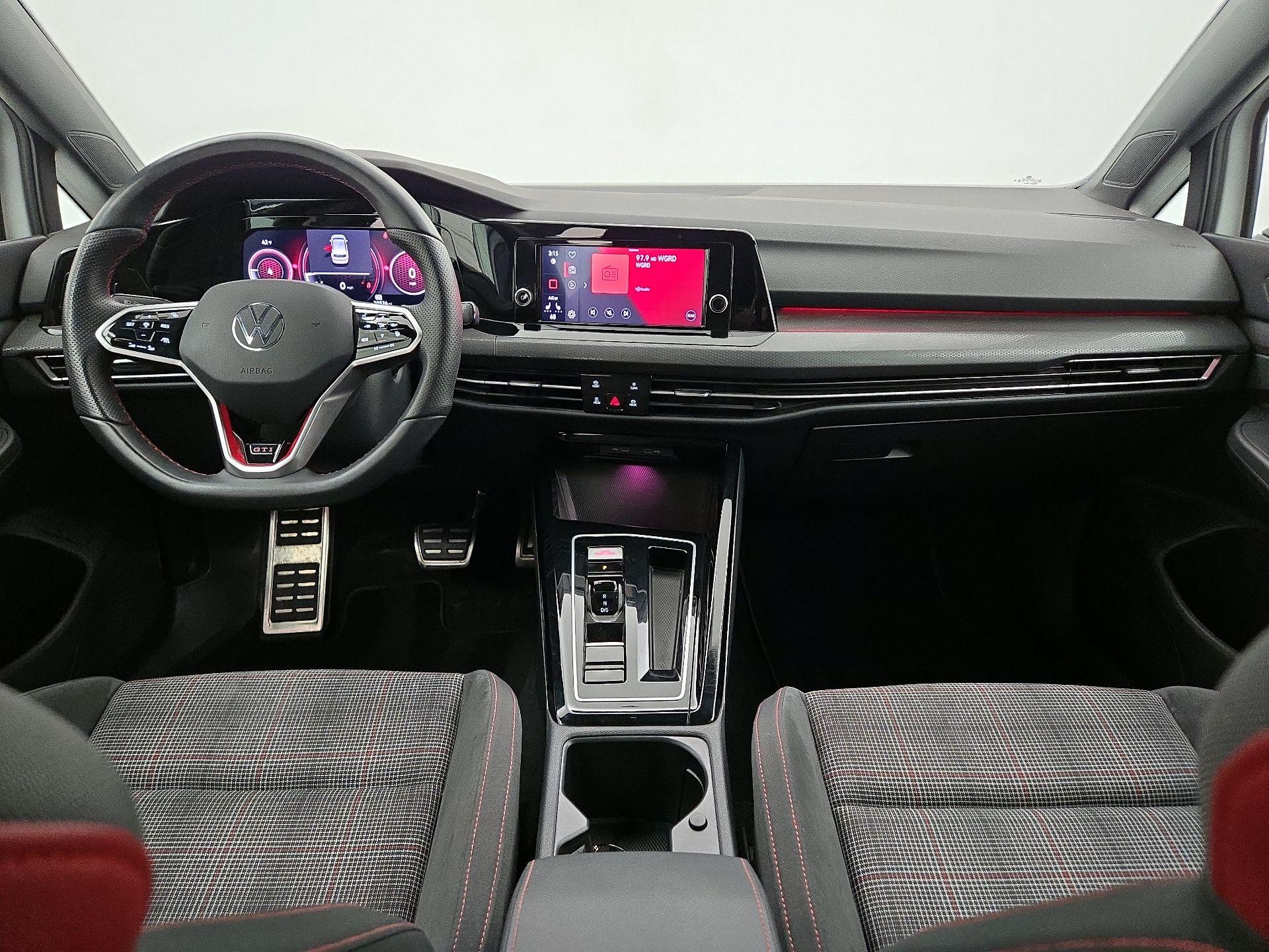 Thumbnail: 2024 Volkswagen Golf - 9