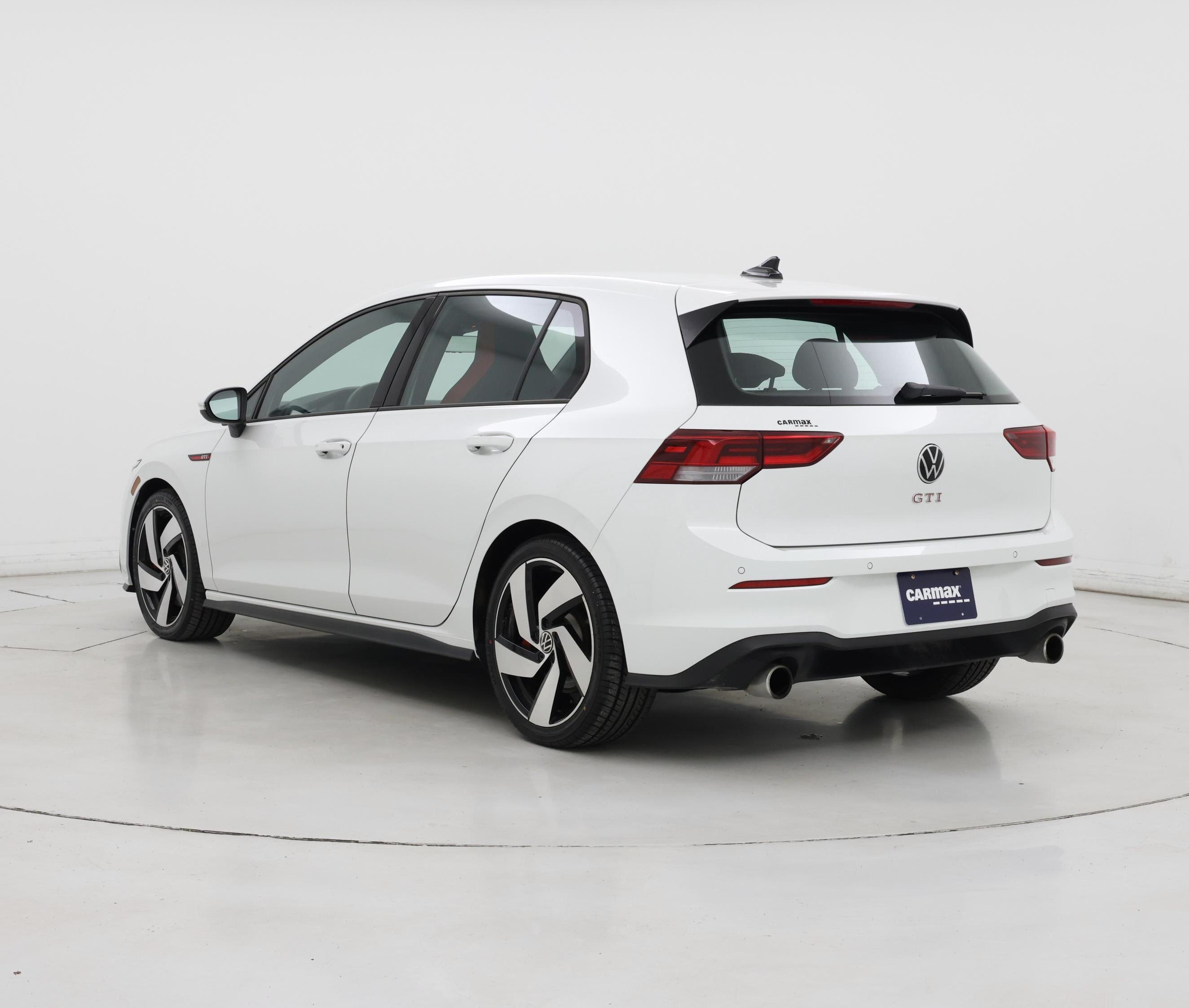Thumbnail: 2024 Volkswagen Golf - 2