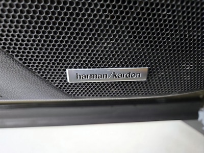 Premium Sound System Logo