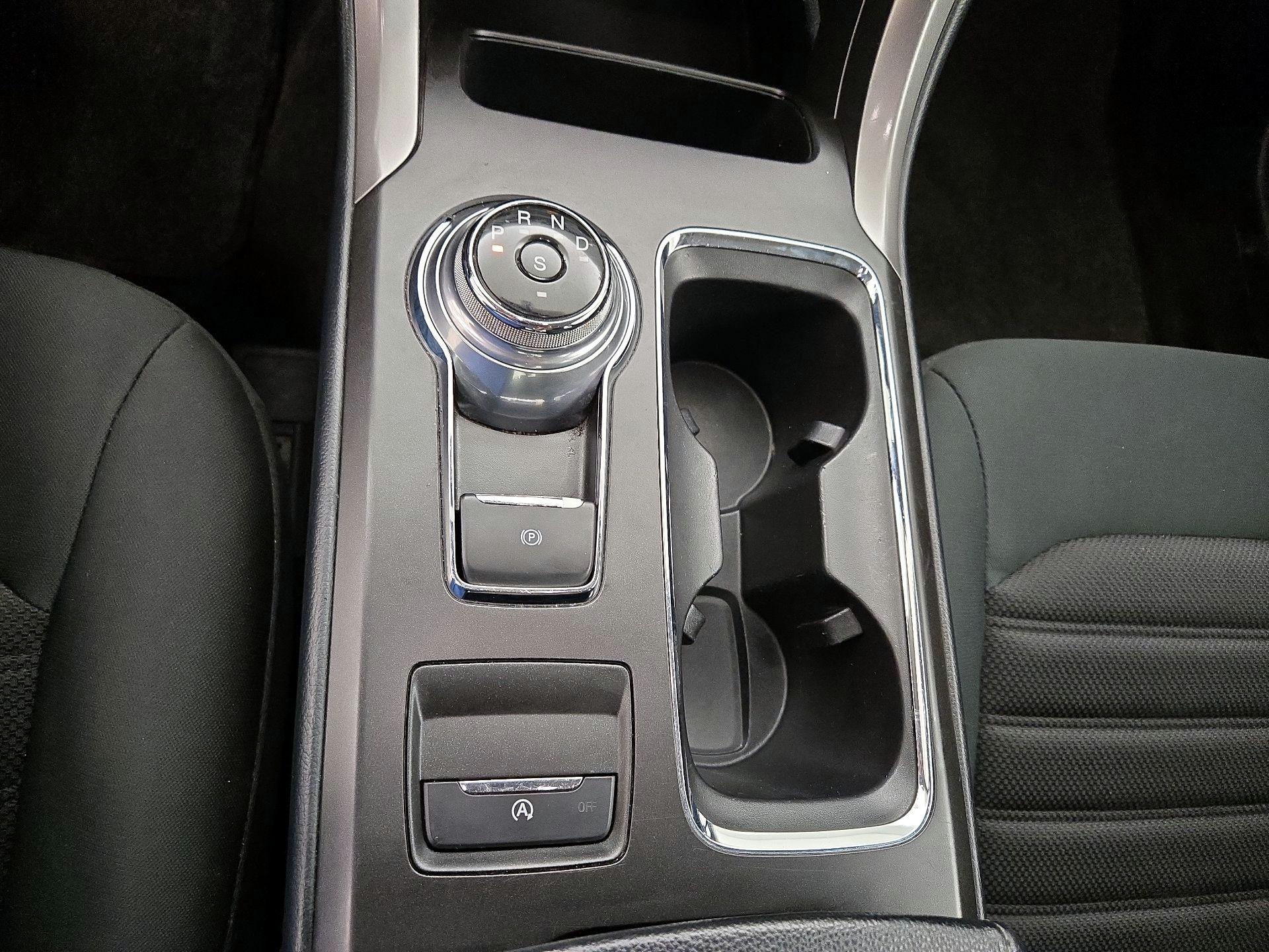 Thumbnail: 2018 Ford Fusion - 17