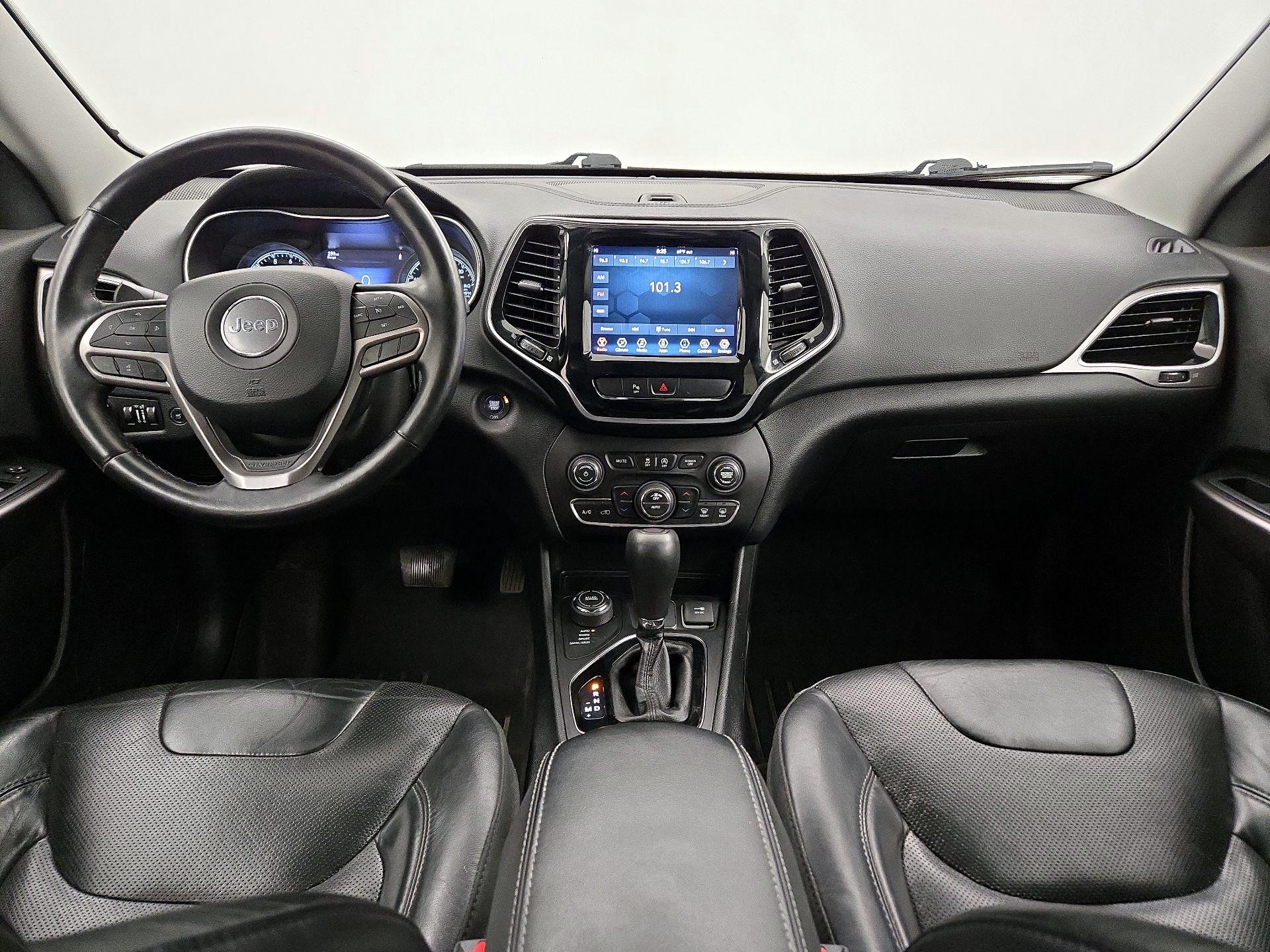 Thumbnail: 2019 Jeep Cherokee - 9