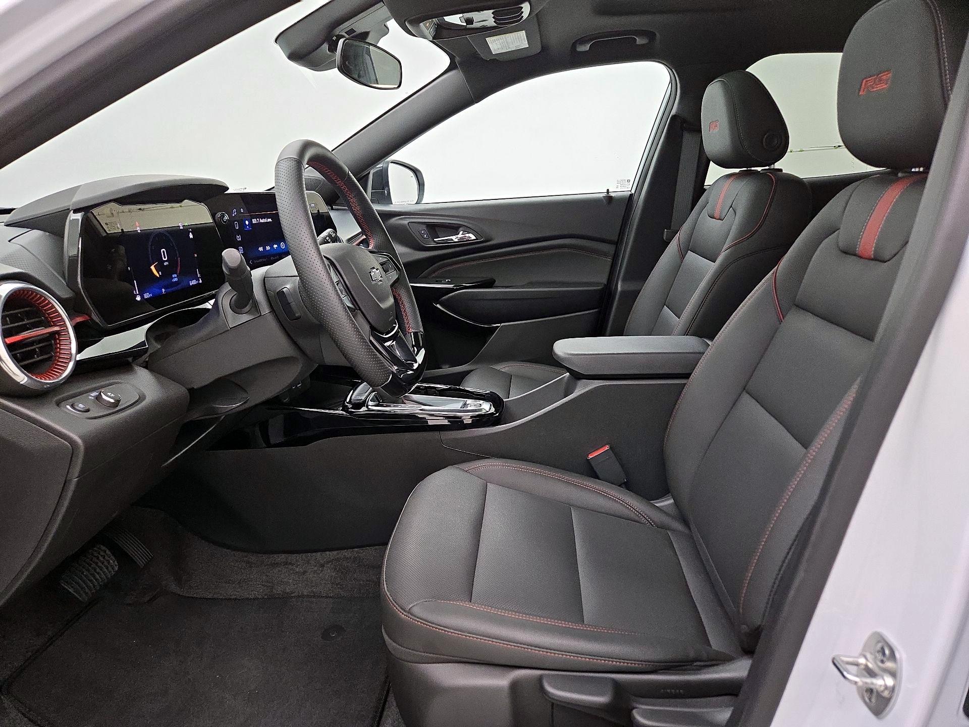 Thumbnail: 2025 Chevrolet Trax - 11
