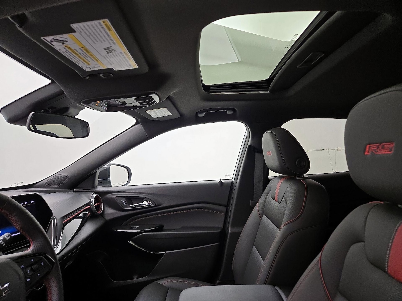 2025 Chevrolet Trax RS - Photo 20