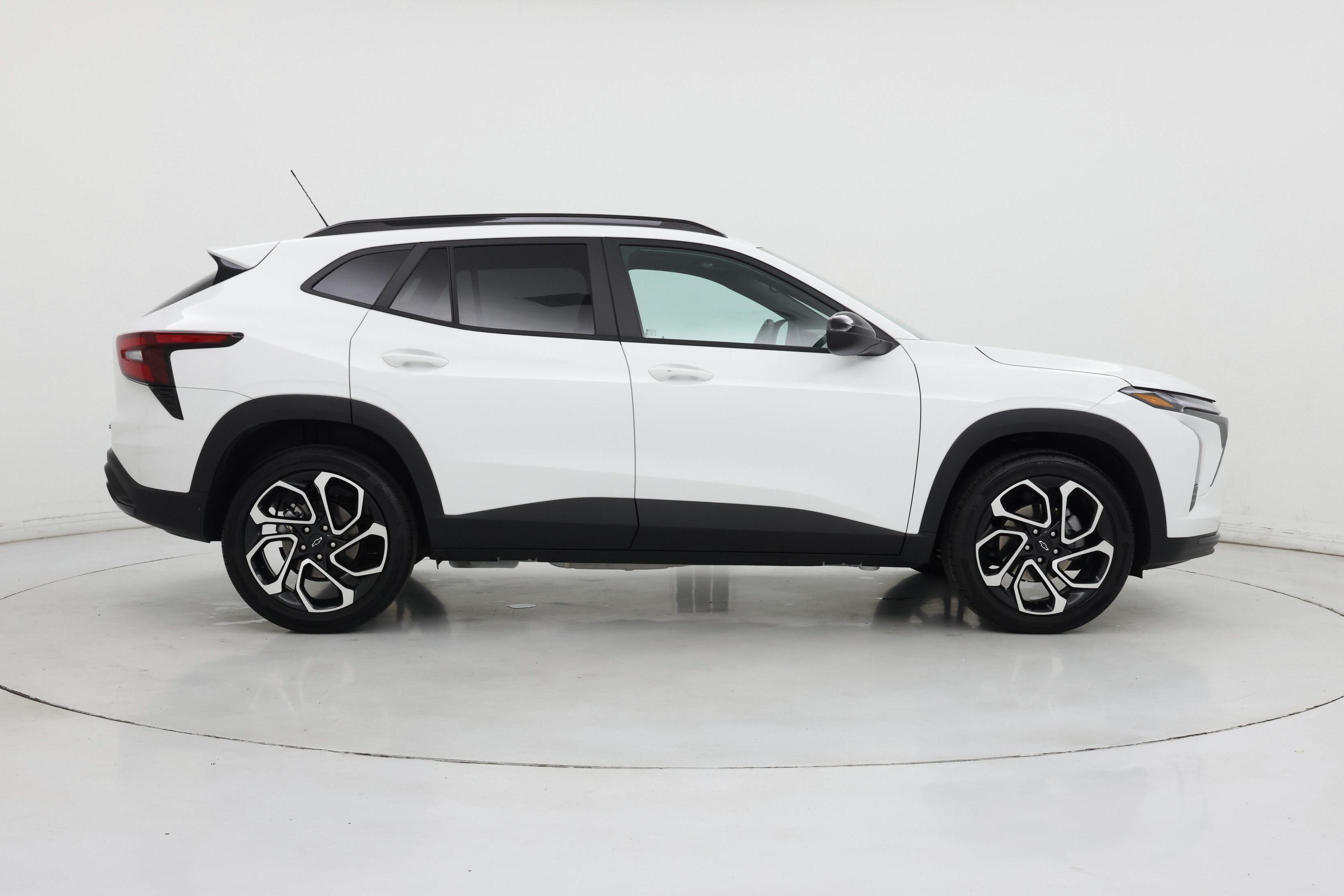 Thumbnail: 2025 Chevrolet Trax - 7