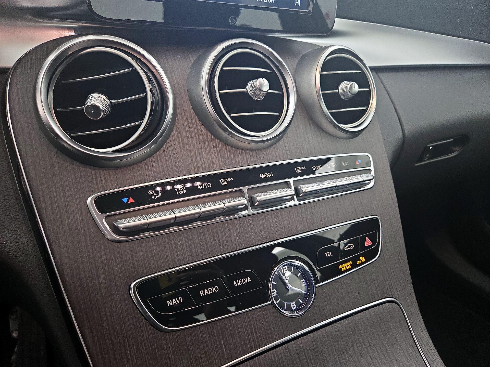 Thumbnail: 2019 Mercedes-Benz C-Class - 16