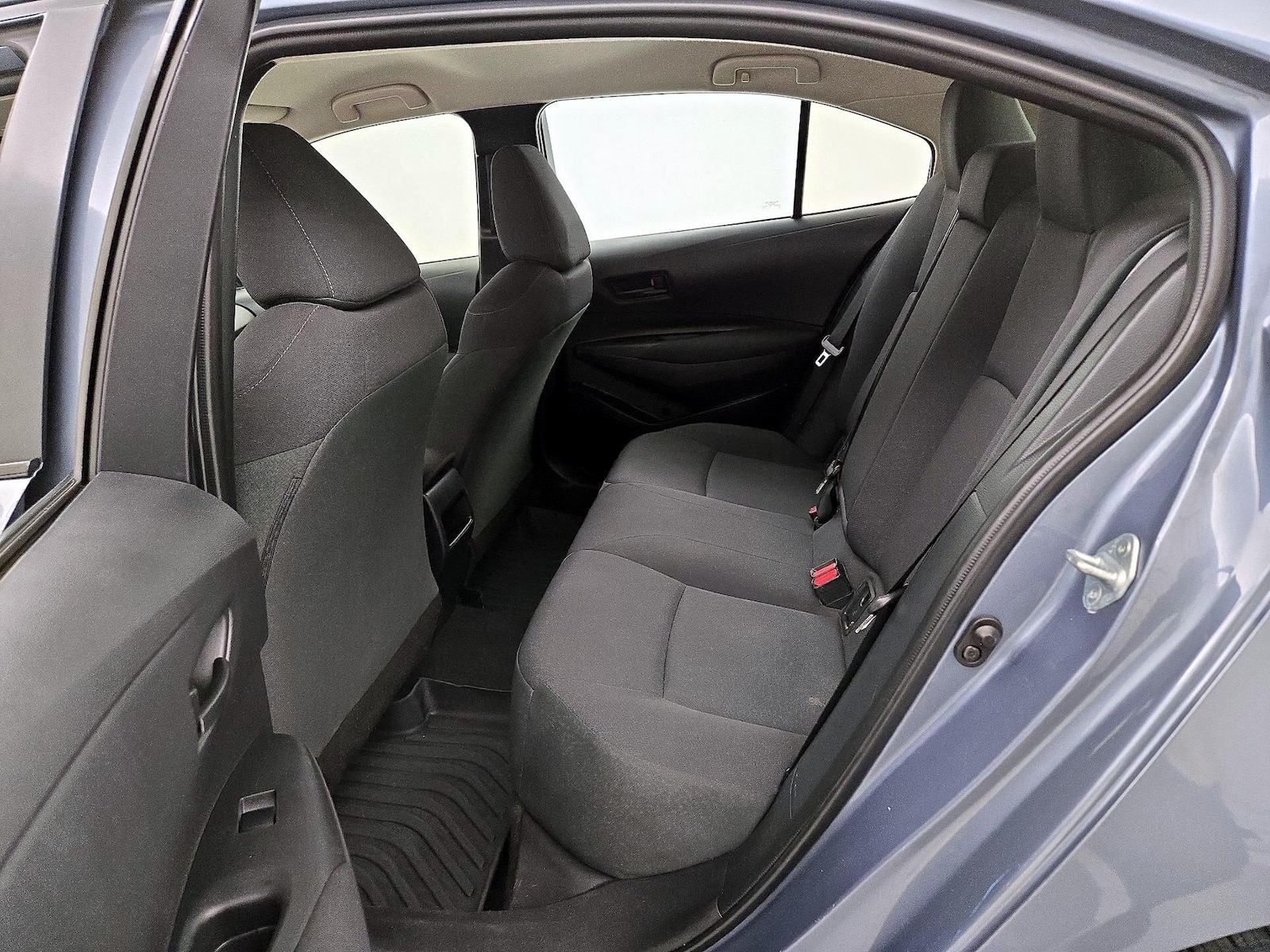 2022 Toyota Corolla LE - Photo 20