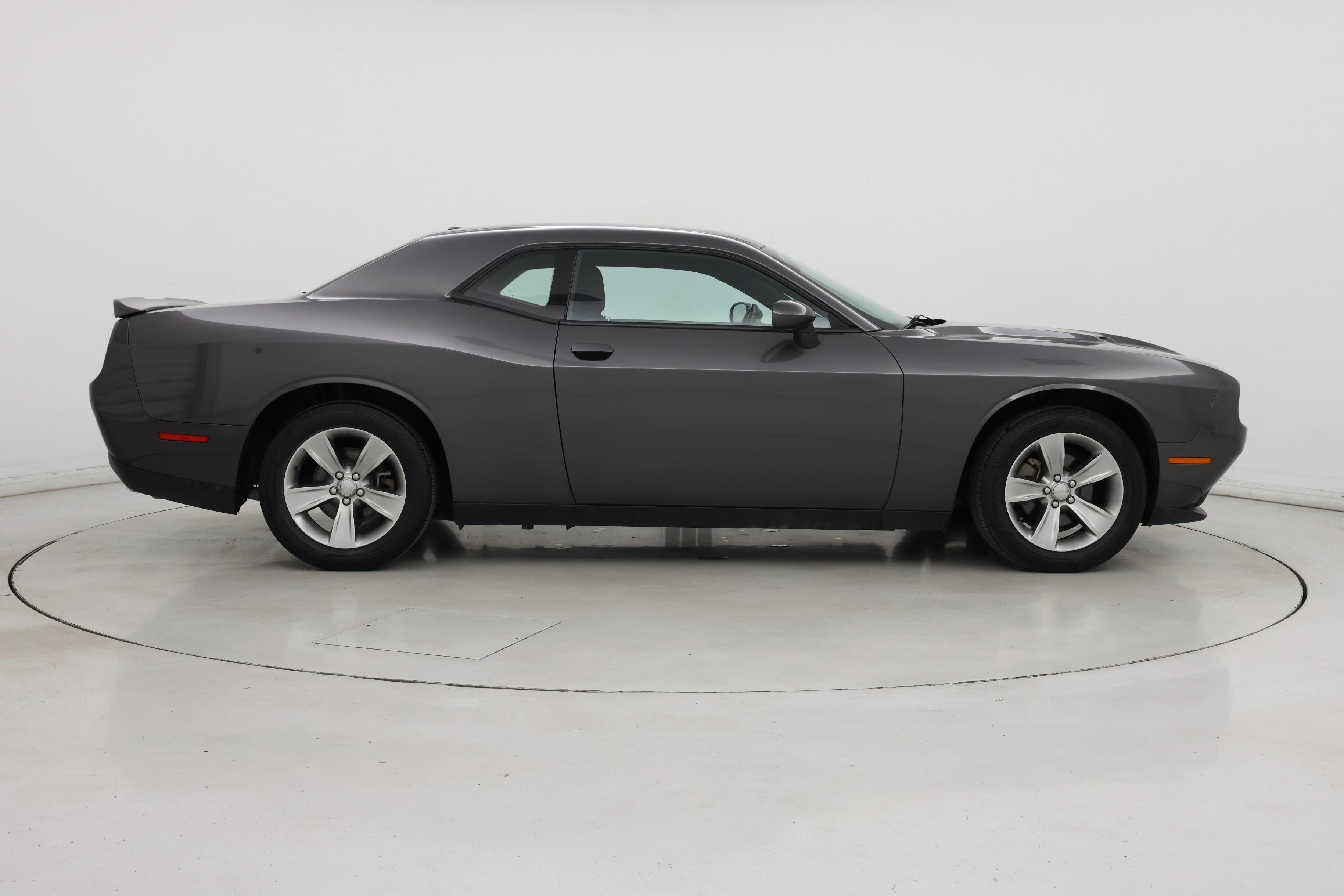 Thumbnail: 2021 Dodge Challenger - 7