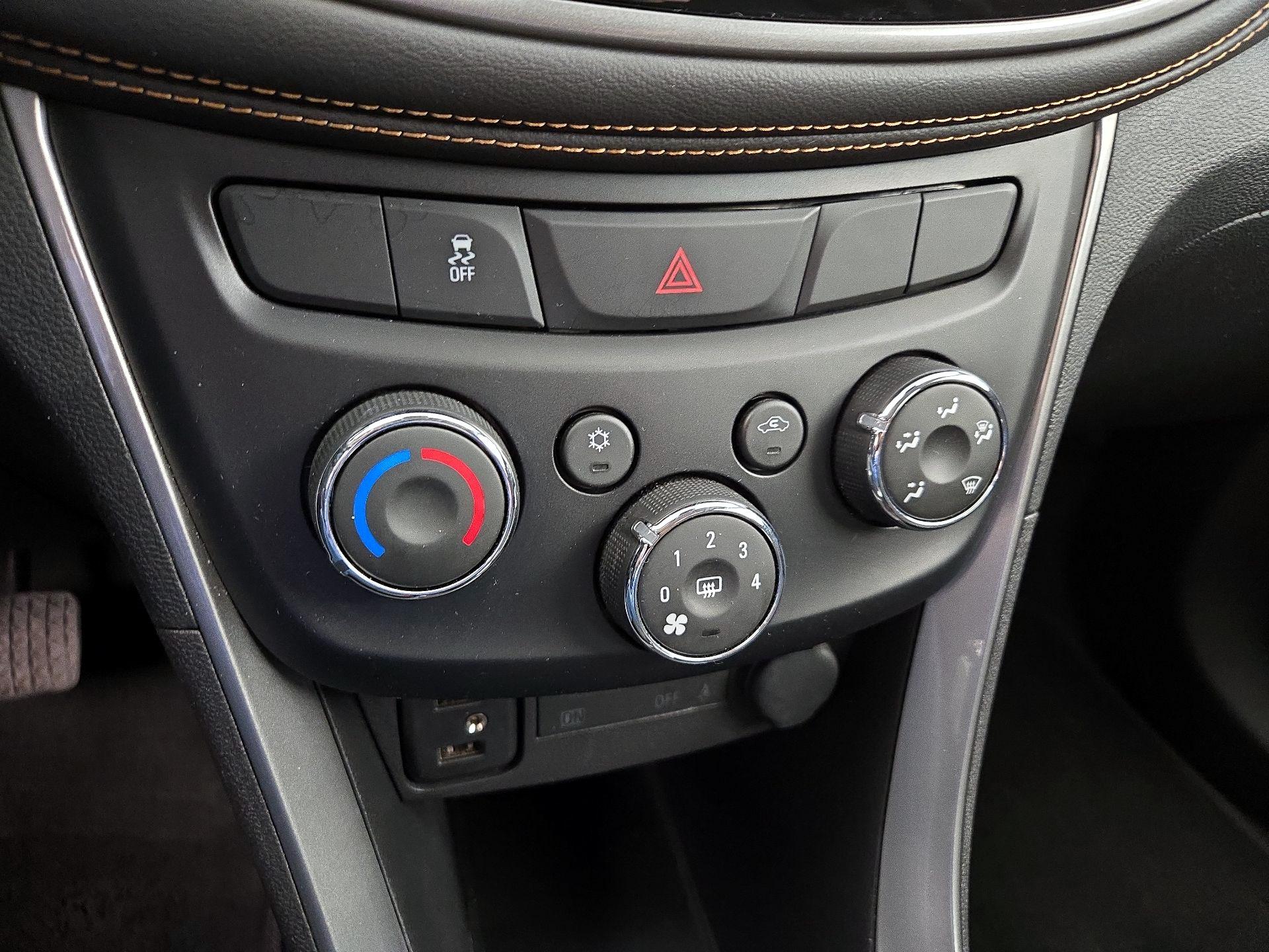 Thumbnail: 2020 Chevrolet Trax - 16