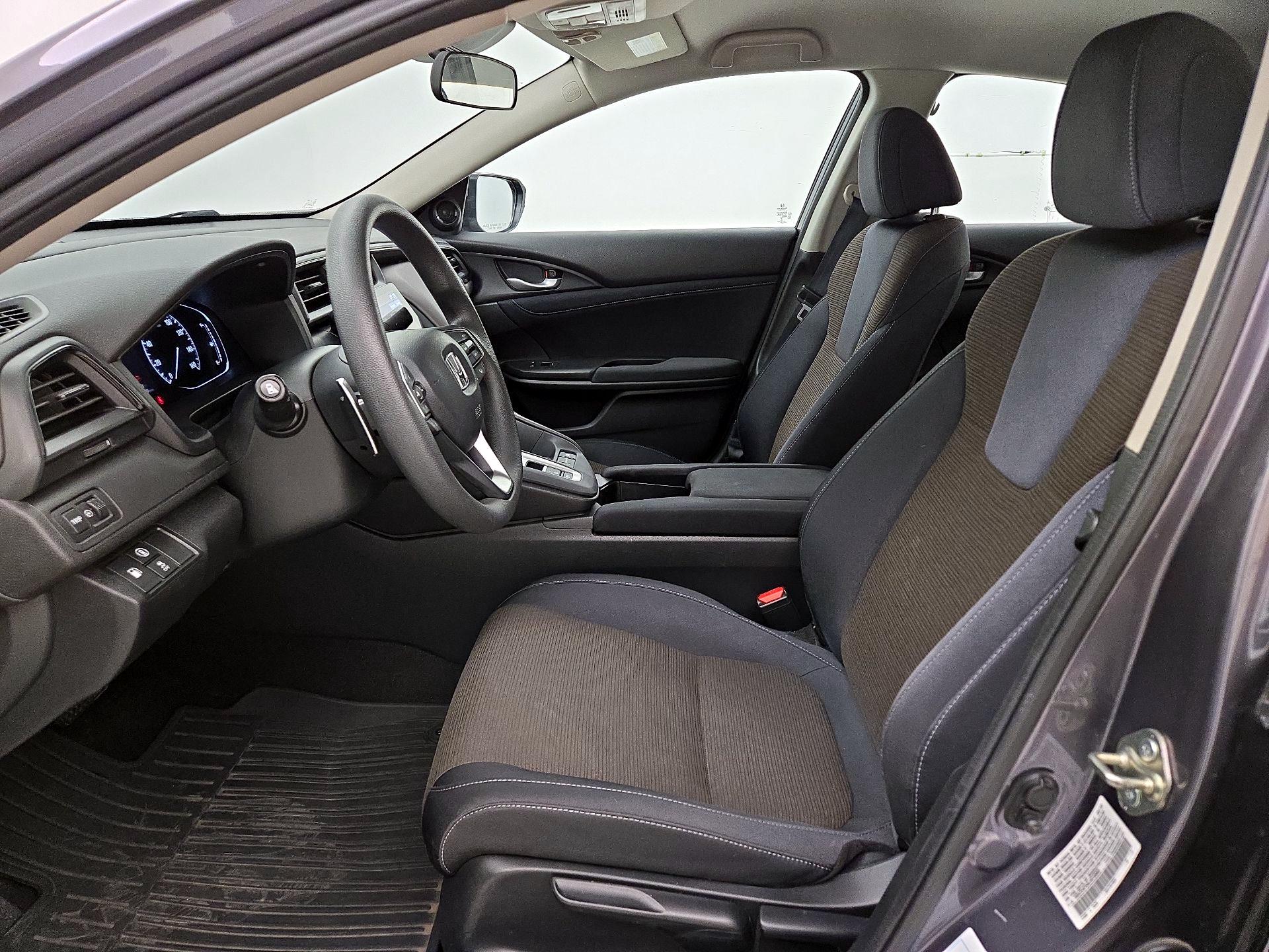 Thumbnail: 2020 Honda Insight - 11