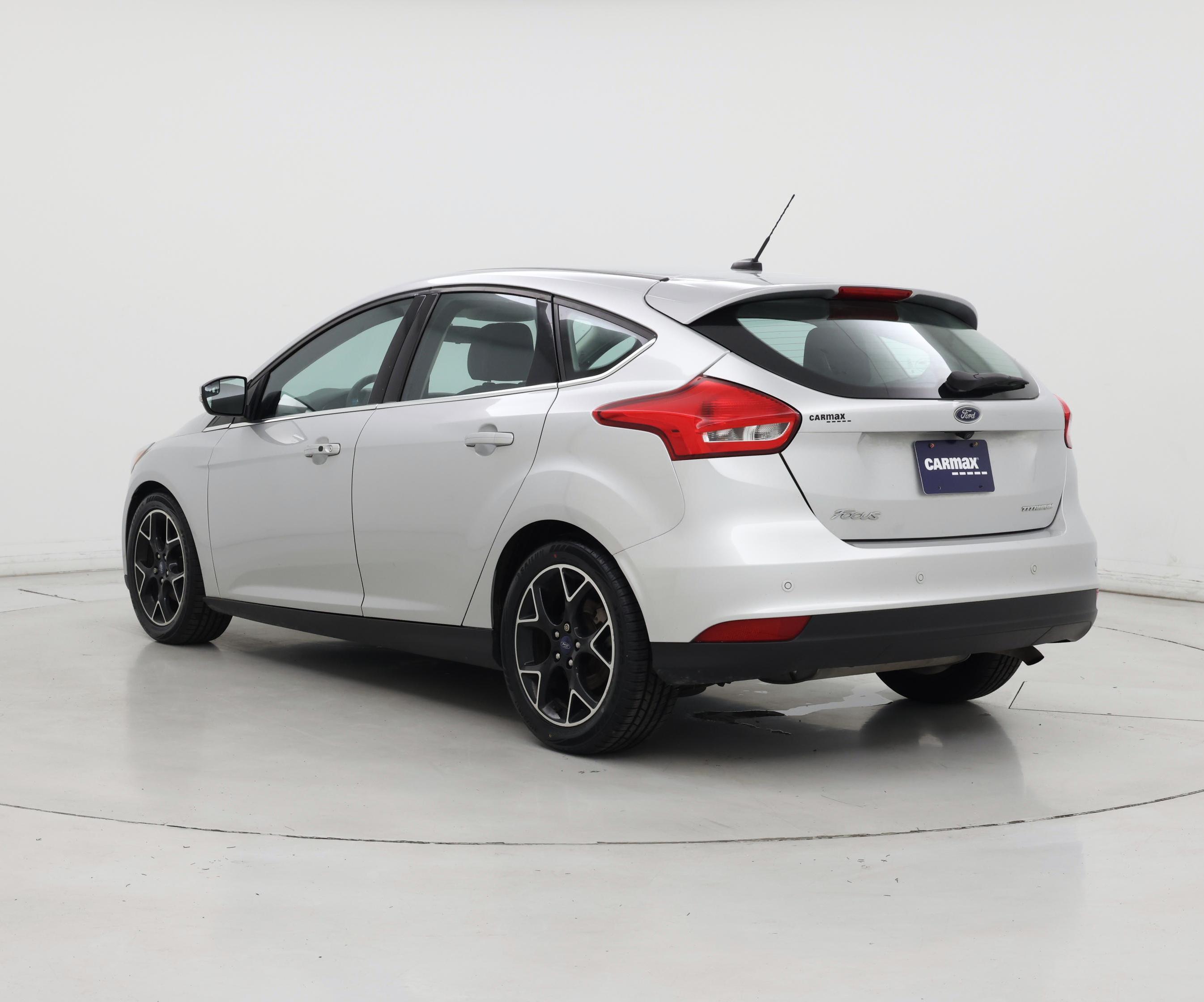 Thumbnail: 2017 Ford Focus - 2