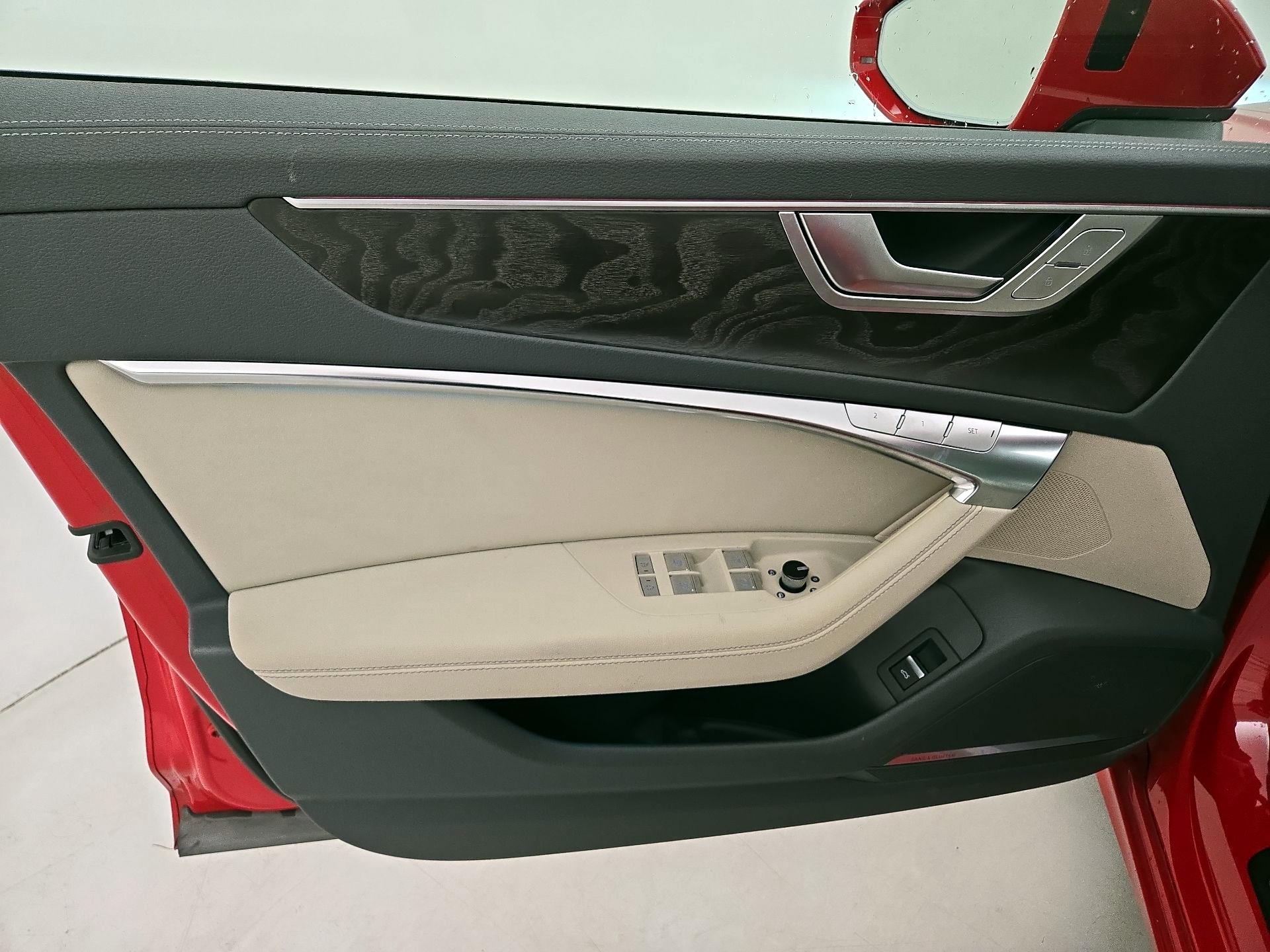 Thumbnail: 2020 Audi A6 - 12