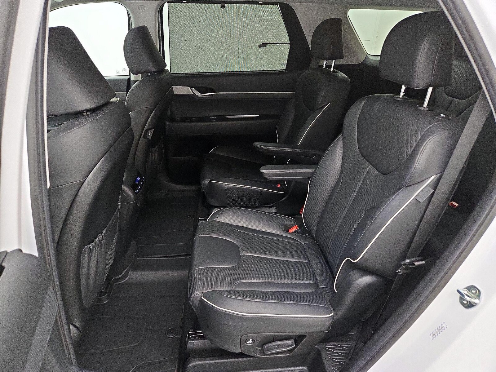 Rear Air Conditioning