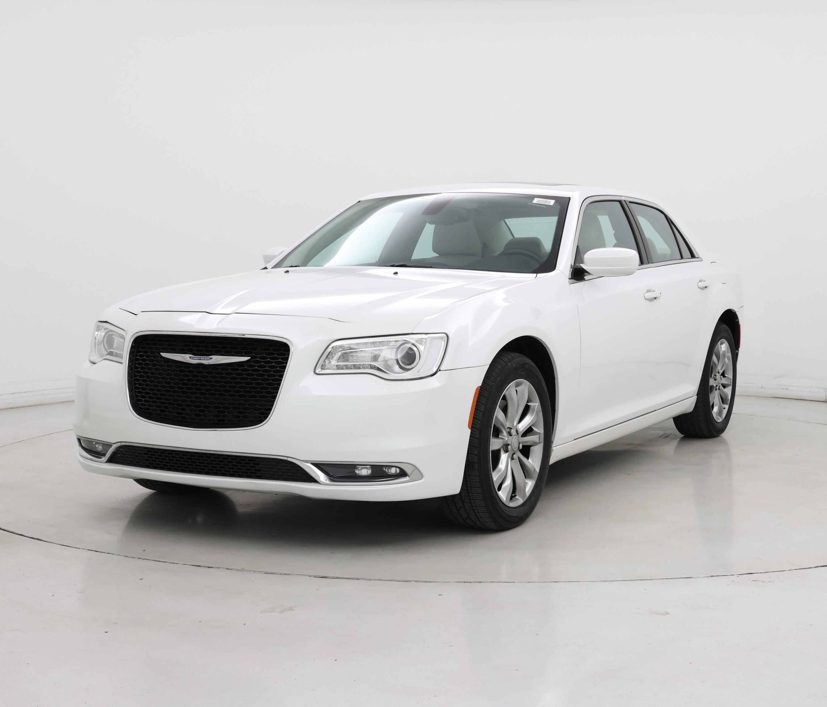 Thumbnail: 2015 Chrysler 300 - 4