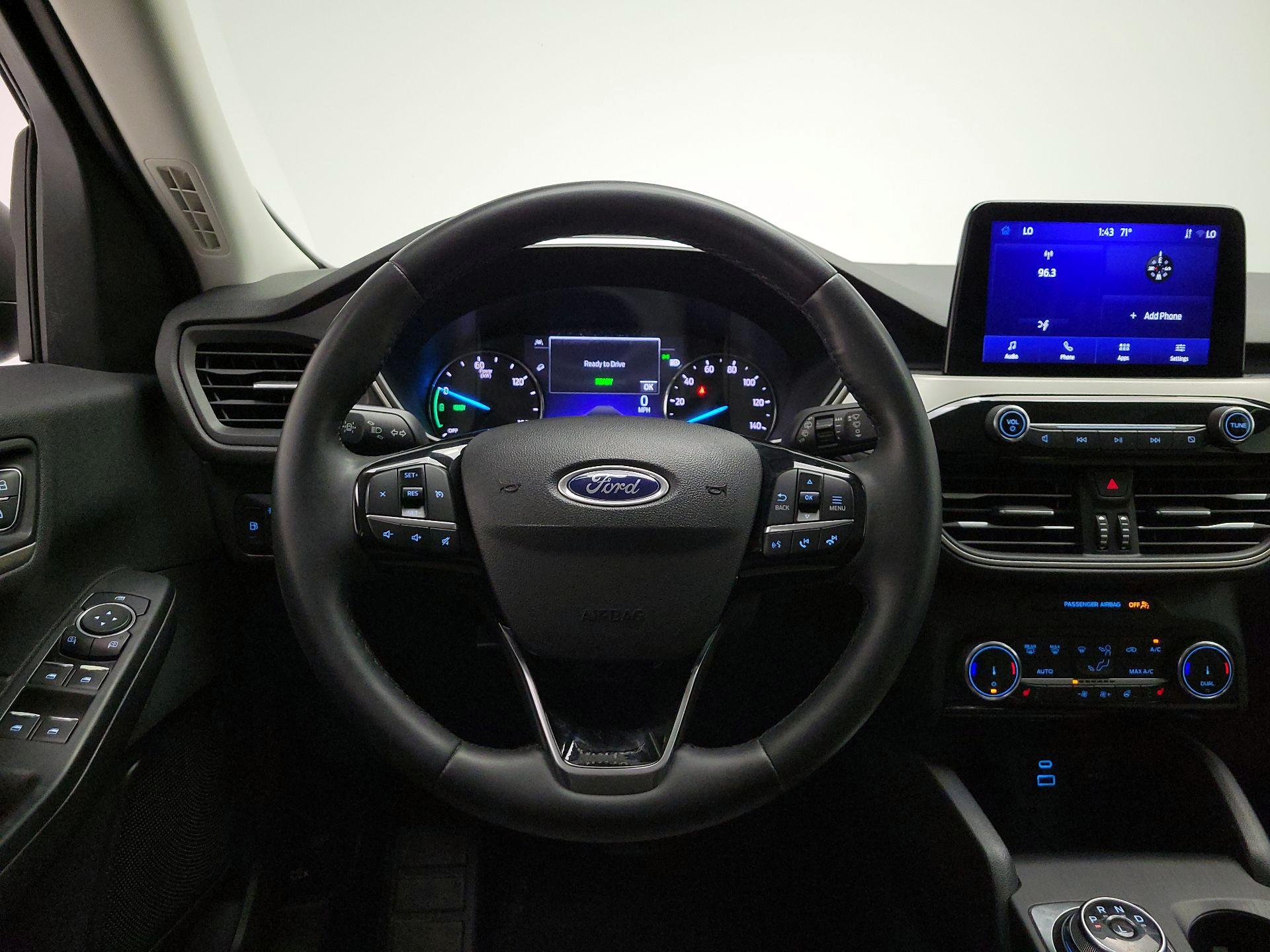 Thumbnail: 2022 Ford Escape - 10