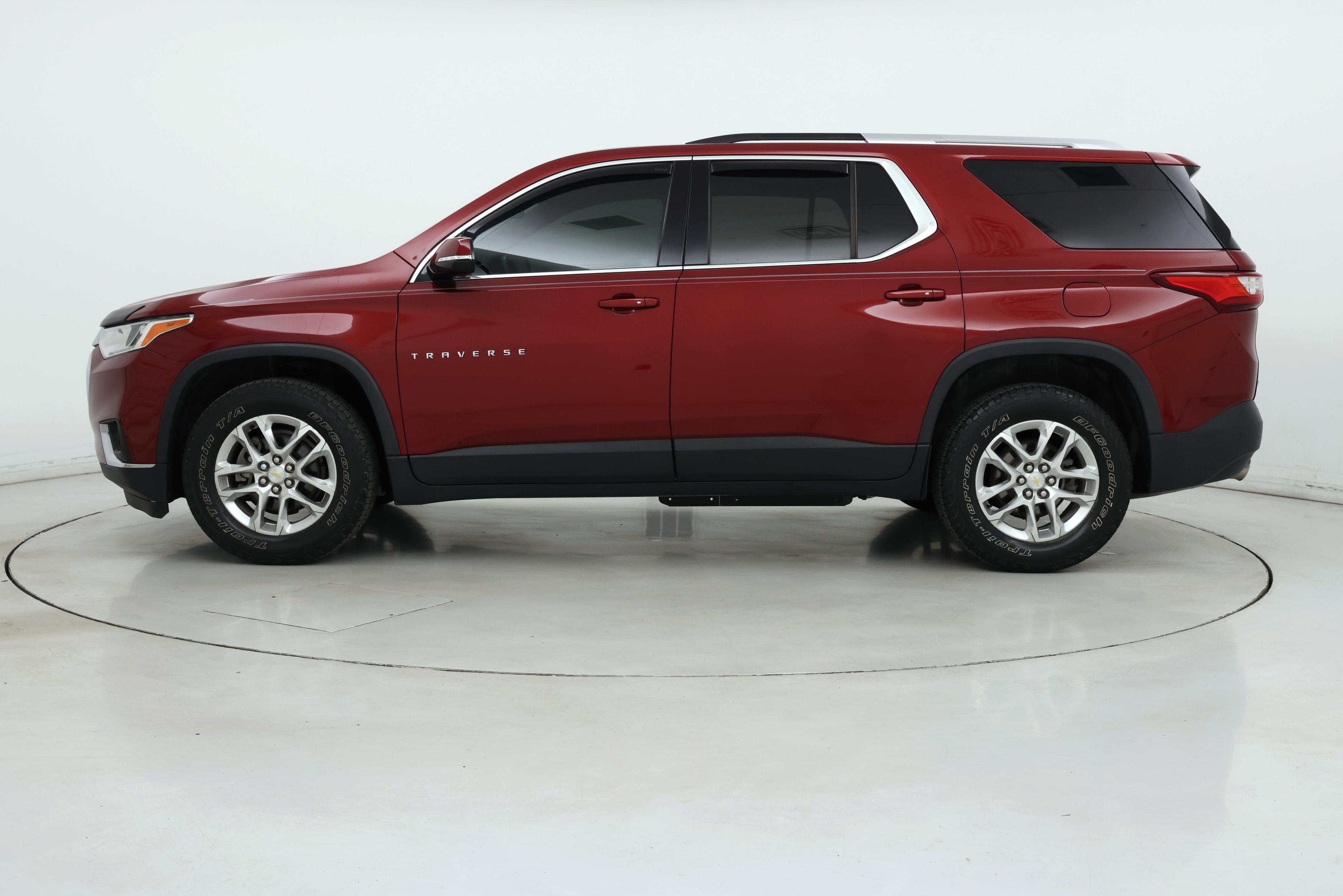 Thumbnail: 2018 Chevrolet Traverse - 3