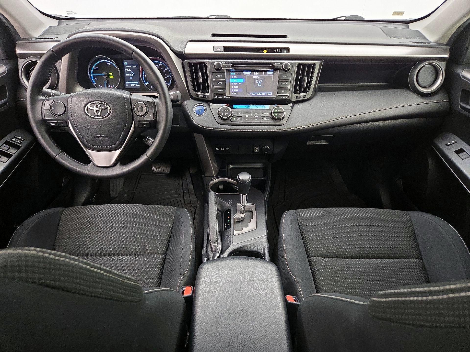 Thumbnail: 2017 Toyota RAV4 - 9