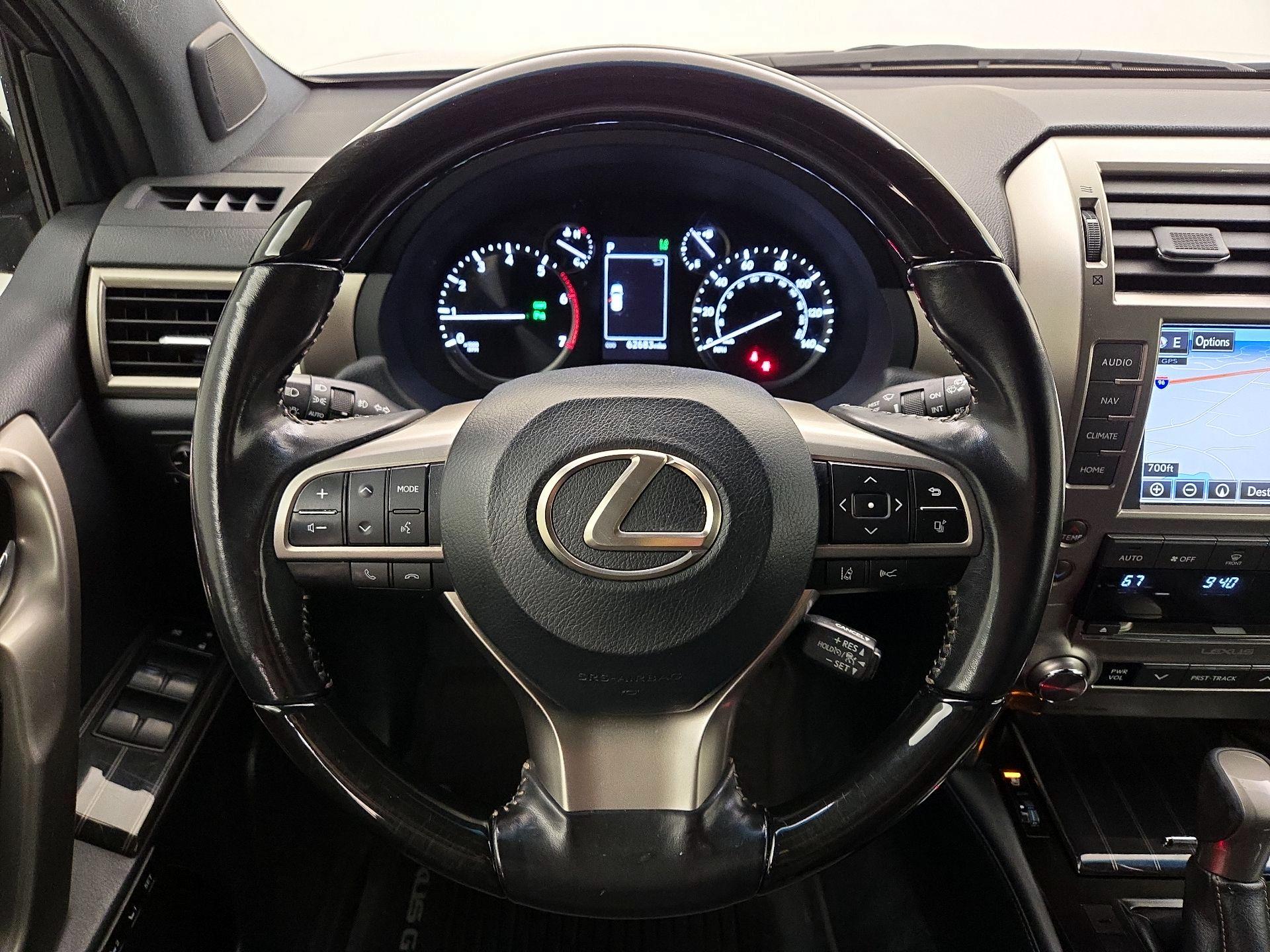 Thumbnail: 2020 Lexus GX - 10