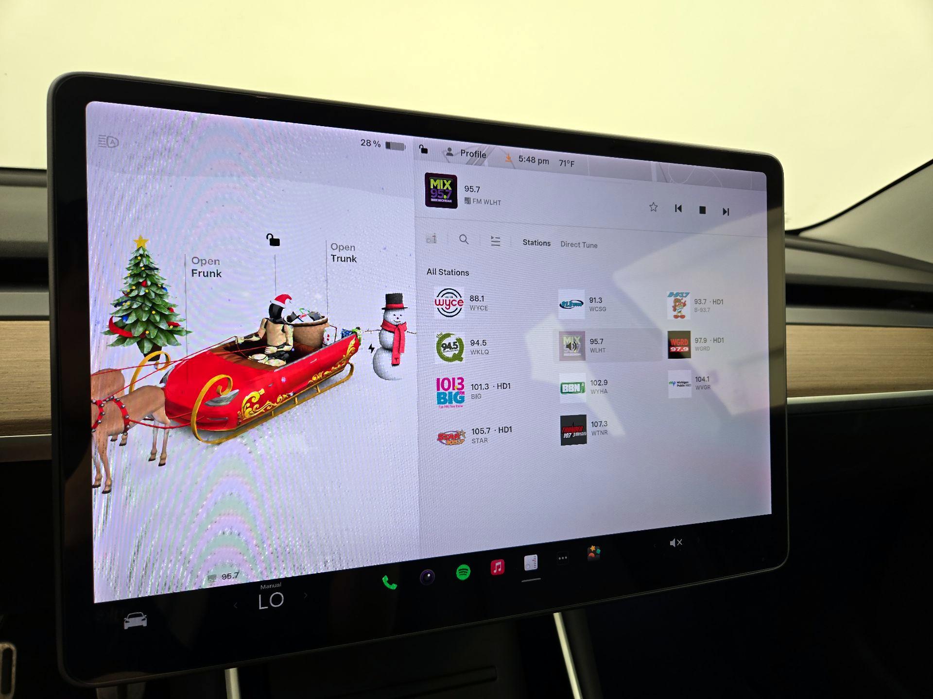 Thumbnail: 2019 Tesla Model 3 - 16