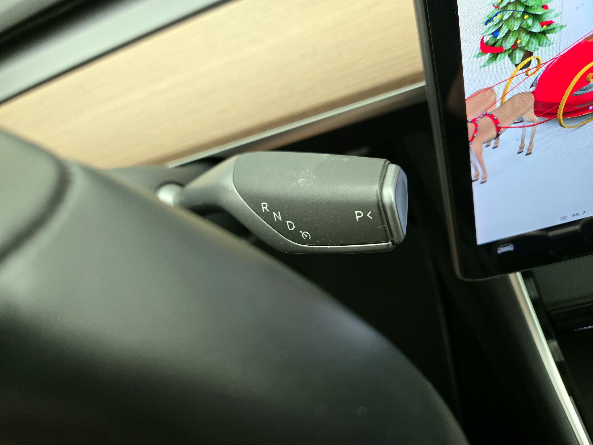 Thumbnail: 2019 Tesla Model 3 - 18