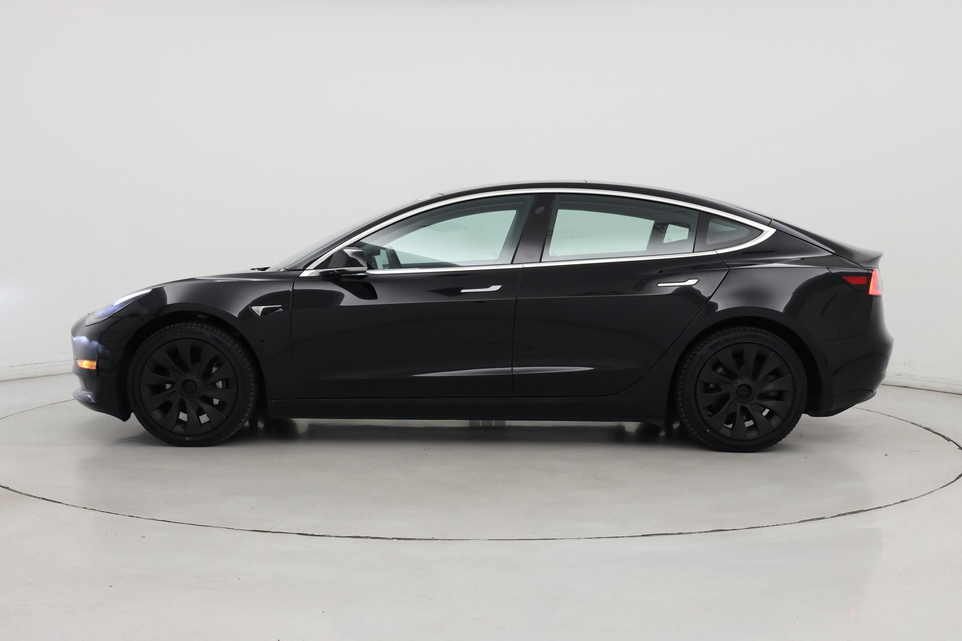 Thumbnail: 2019 Tesla Model 3 - 3