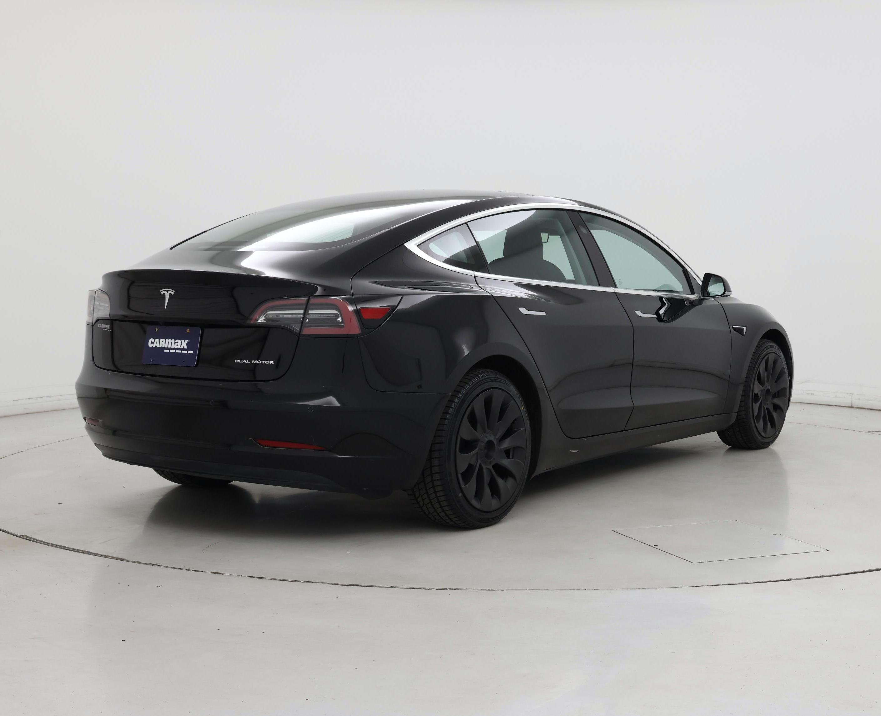 Thumbnail: 2019 Tesla Model 3 - 8