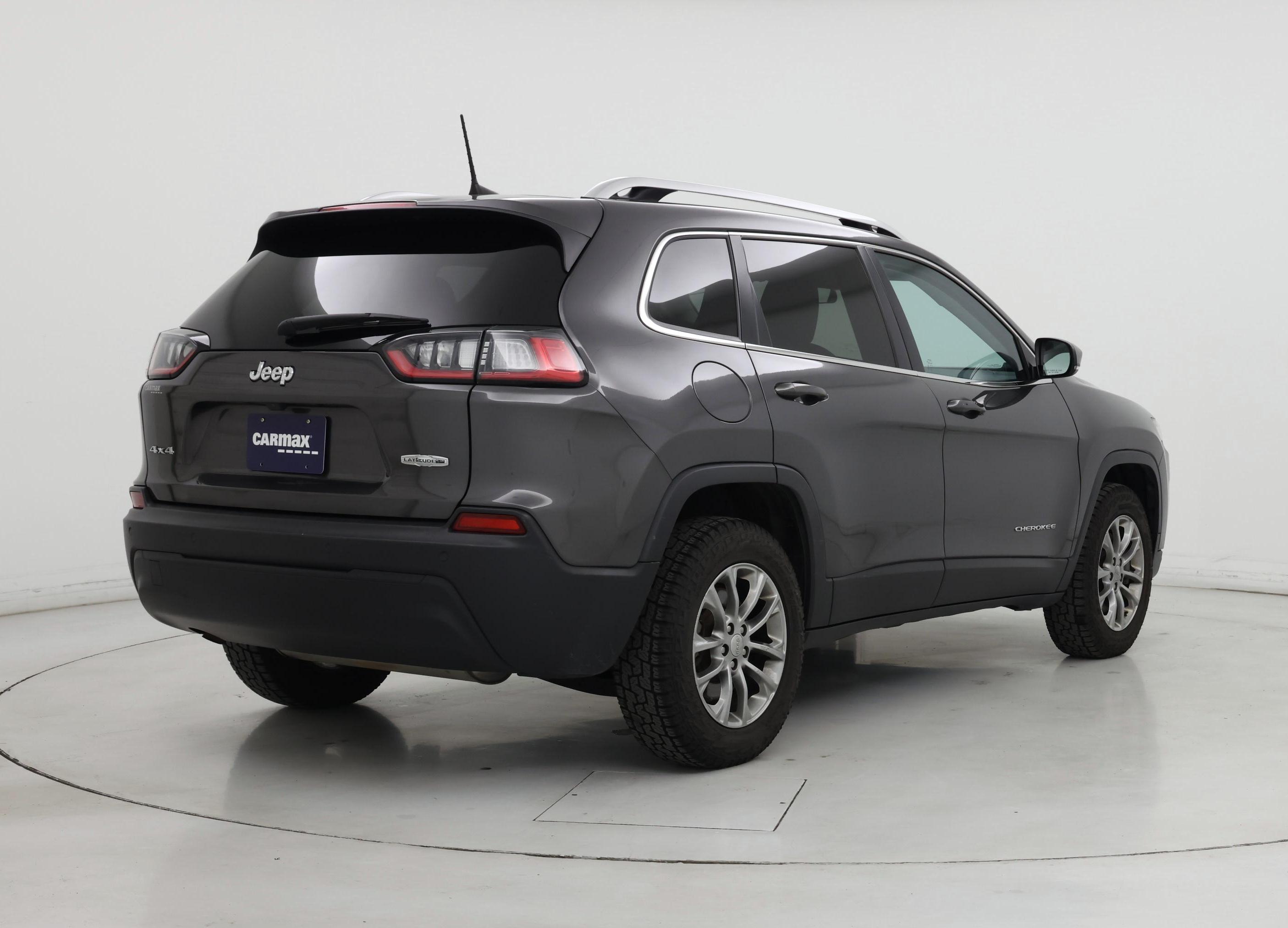 Thumbnail: 2020 Jeep Cherokee - 8