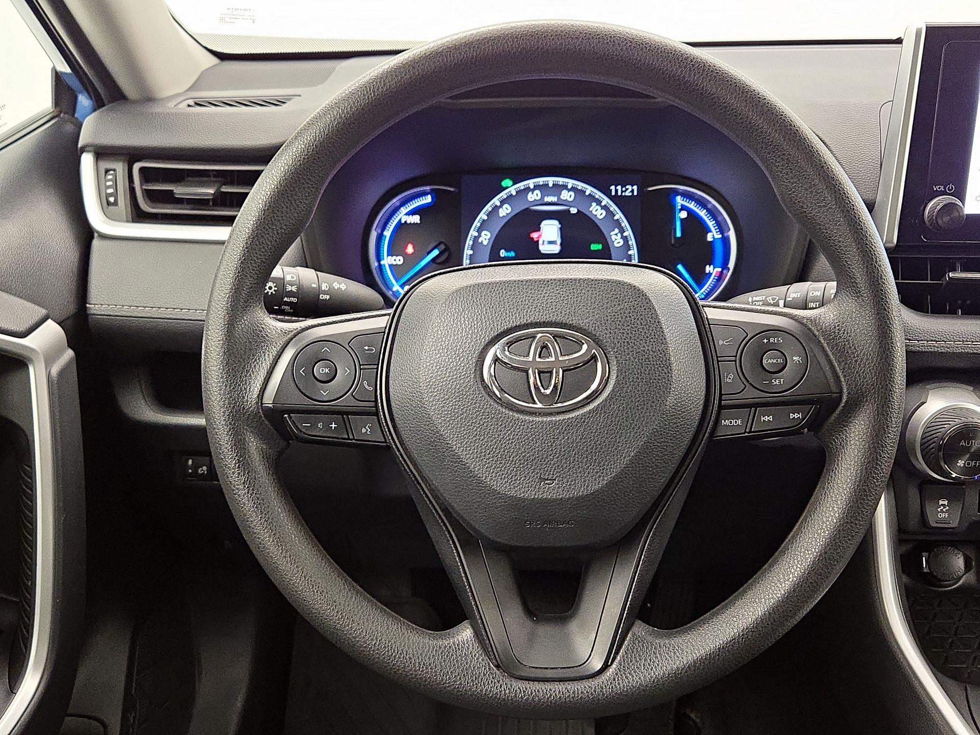 Thumbnail: 2023 Toyota RAV4 - 10