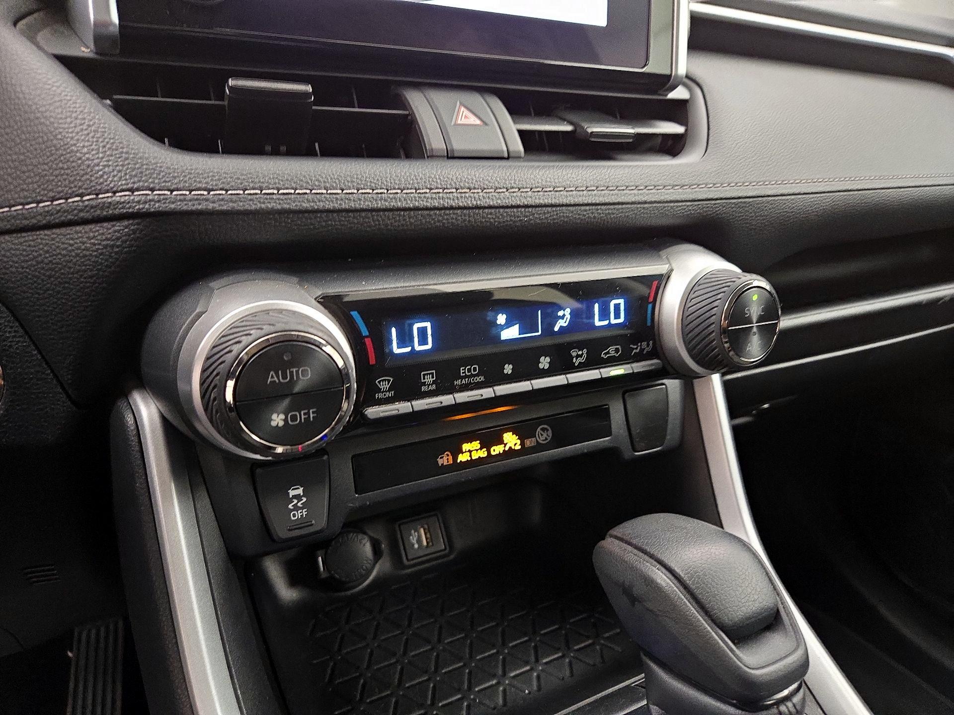 Thumbnail: 2023 Toyota RAV4 - 16