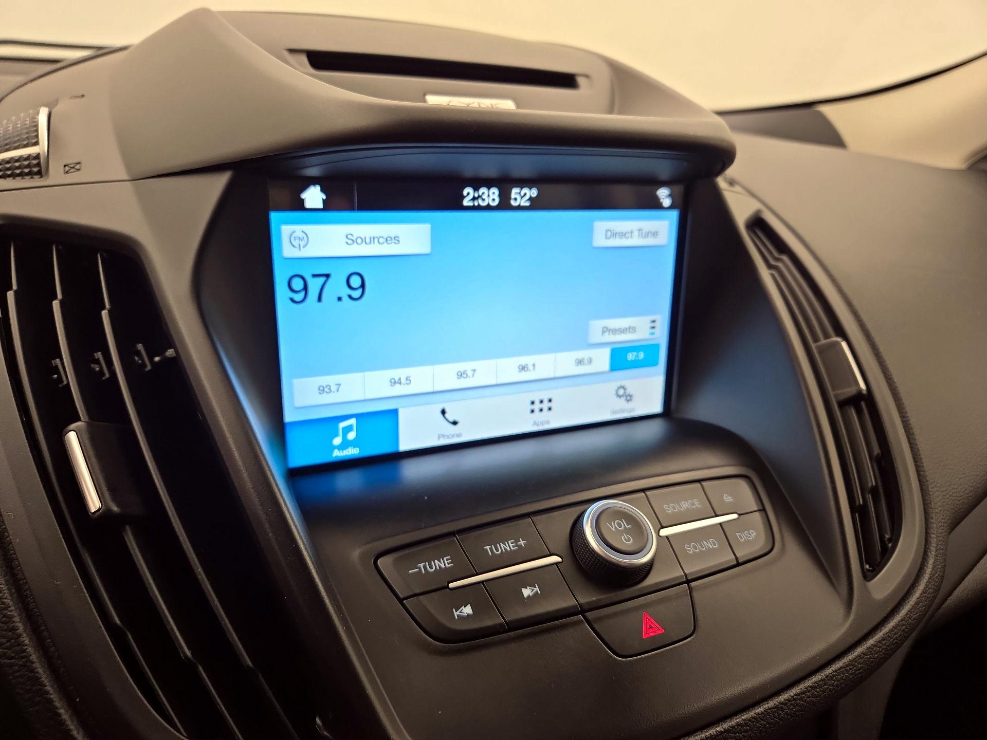 Thumbnail: 2017 Ford Escape - 15