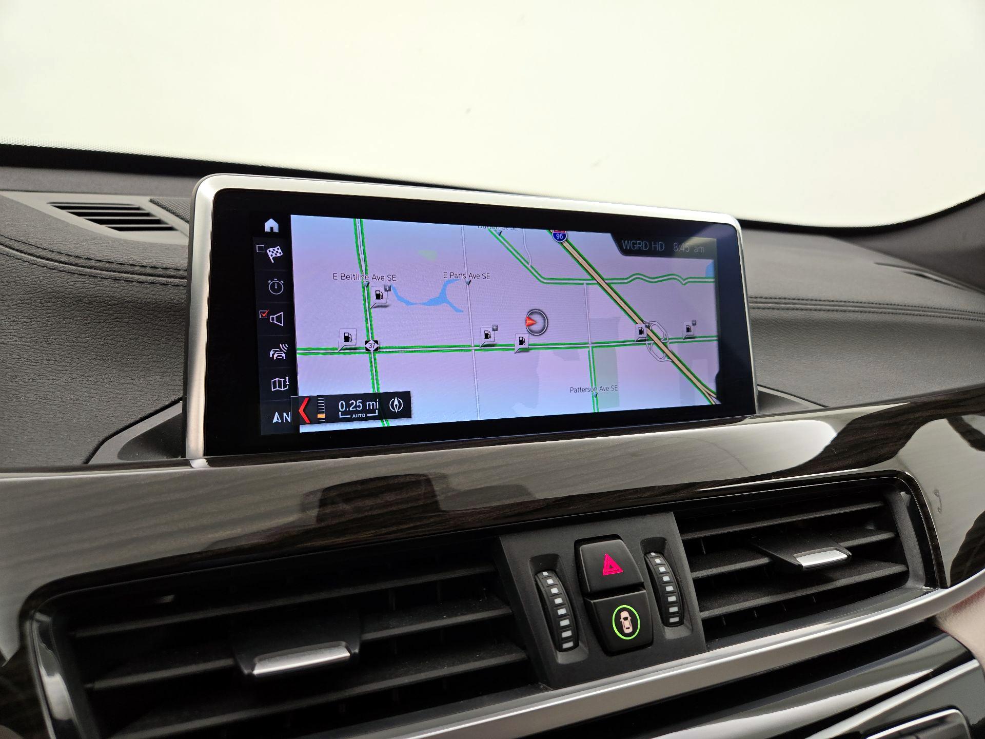 Thumbnail: 2021 BMW X1 - 14