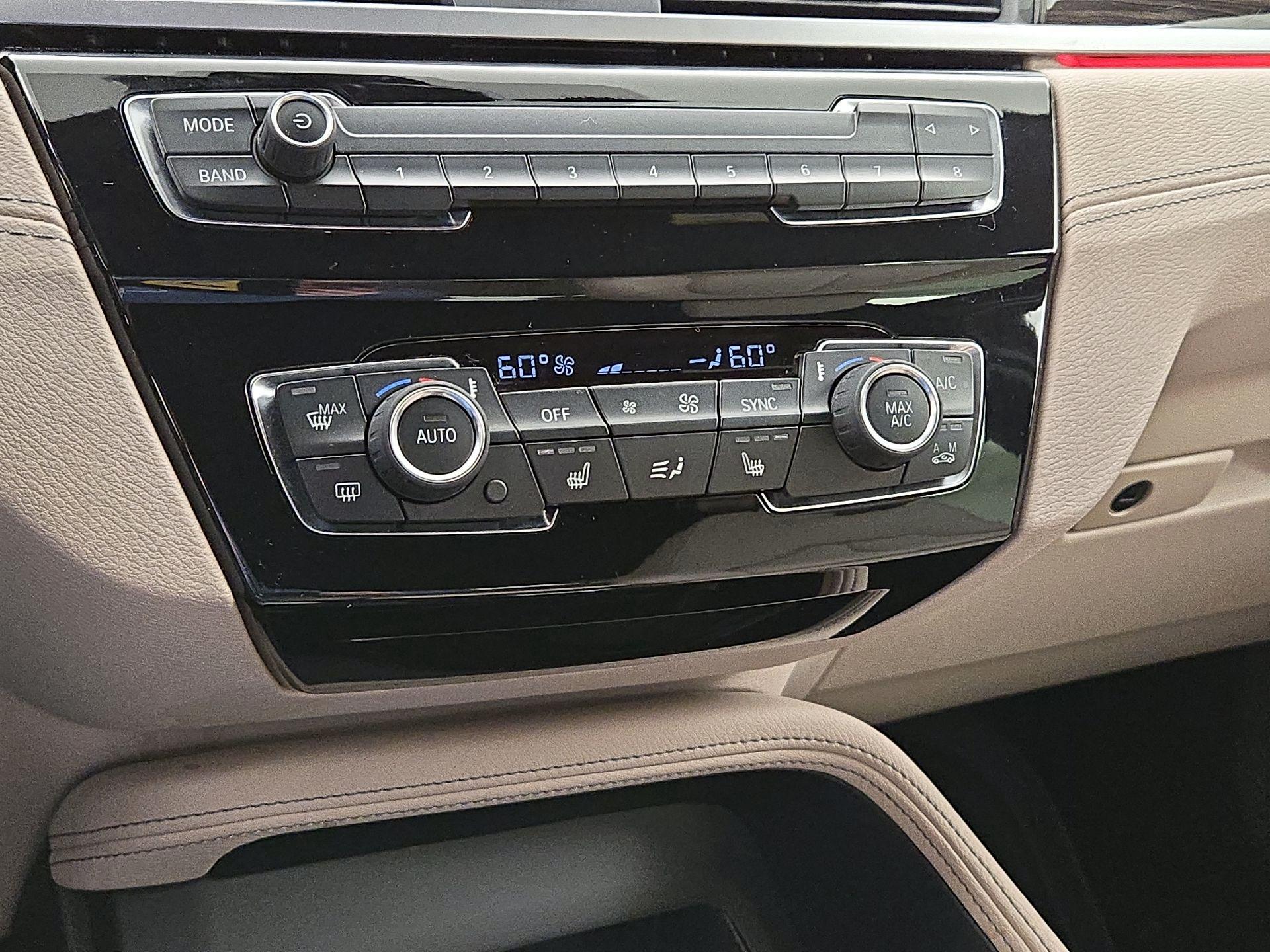 Thumbnail: 2021 BMW X1 - 17