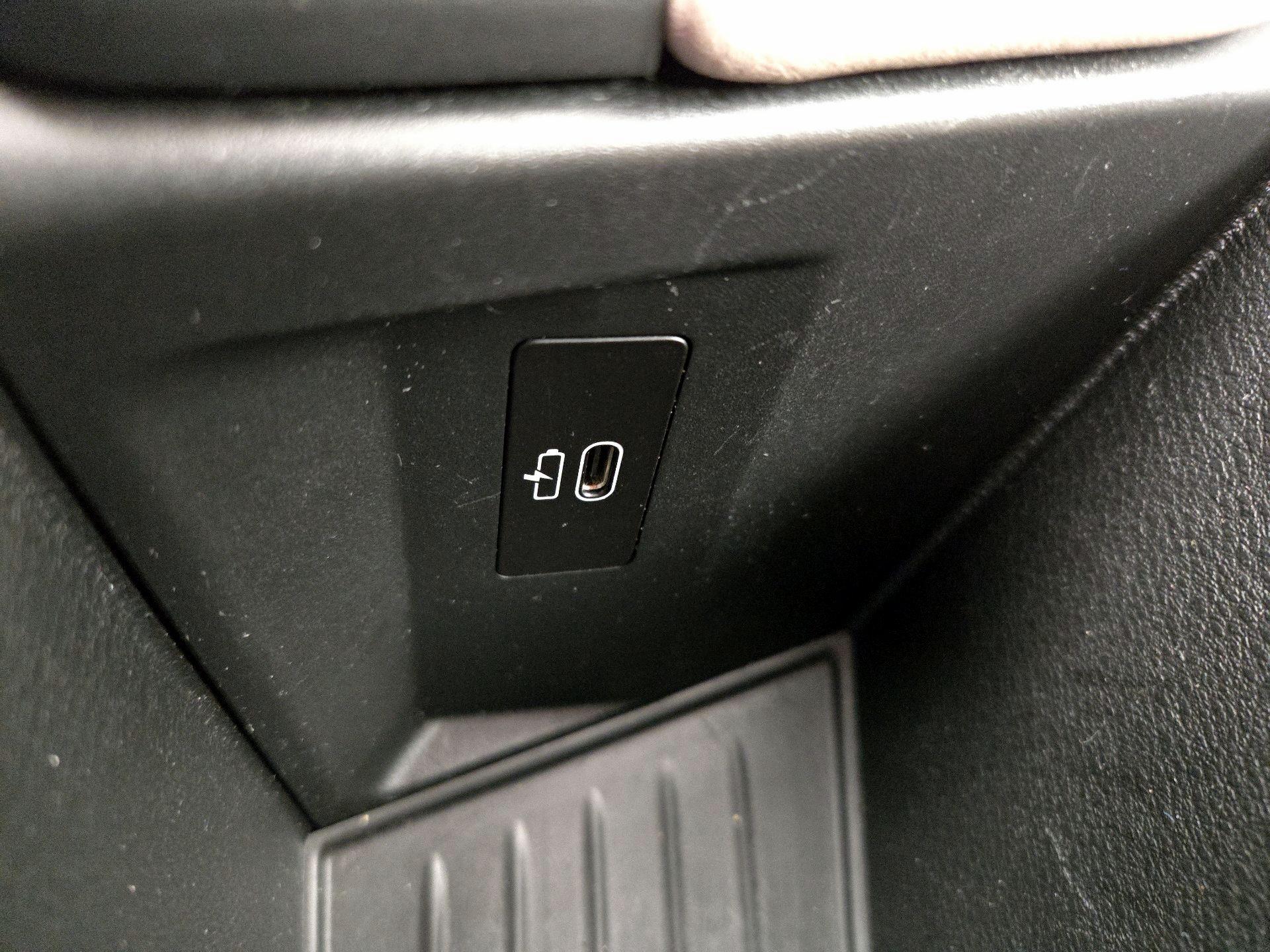 Thumbnail: 2021 BMW X1 - 19