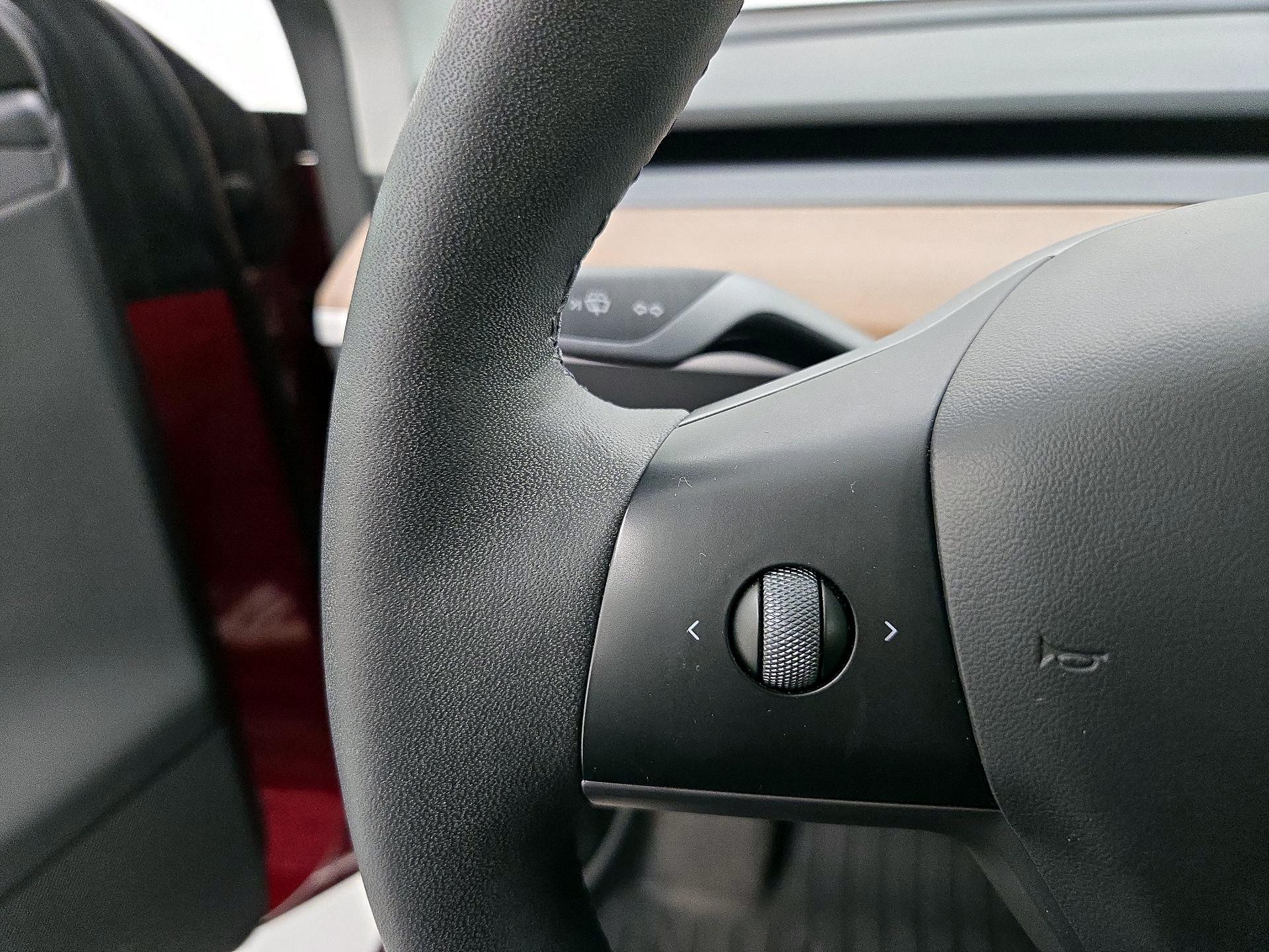 Thumbnail: 2024 Tesla Model Y - 13
