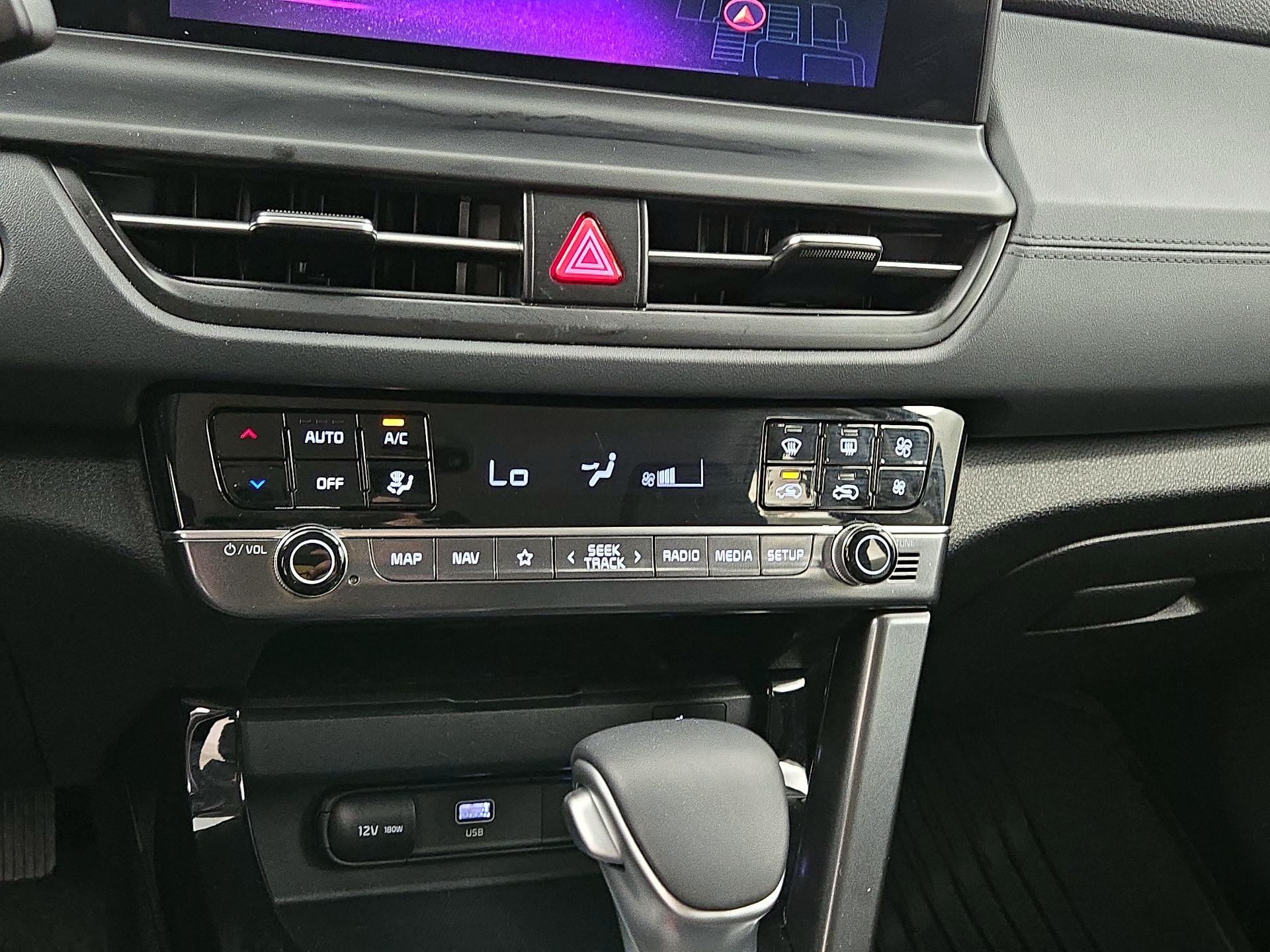 Thumbnail: 2025 Kia Seltos - 17