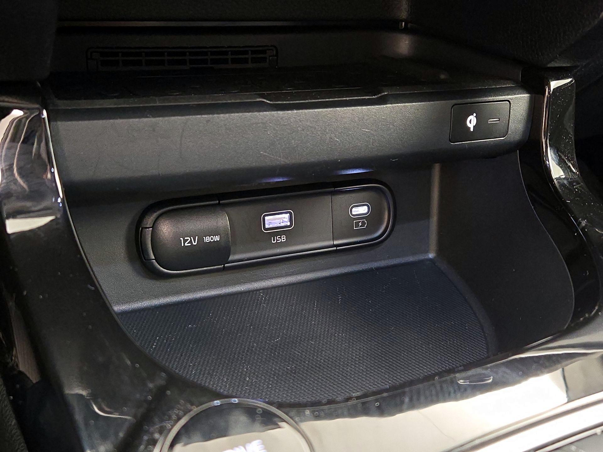 Thumbnail: 2025 Kia Seltos - 19