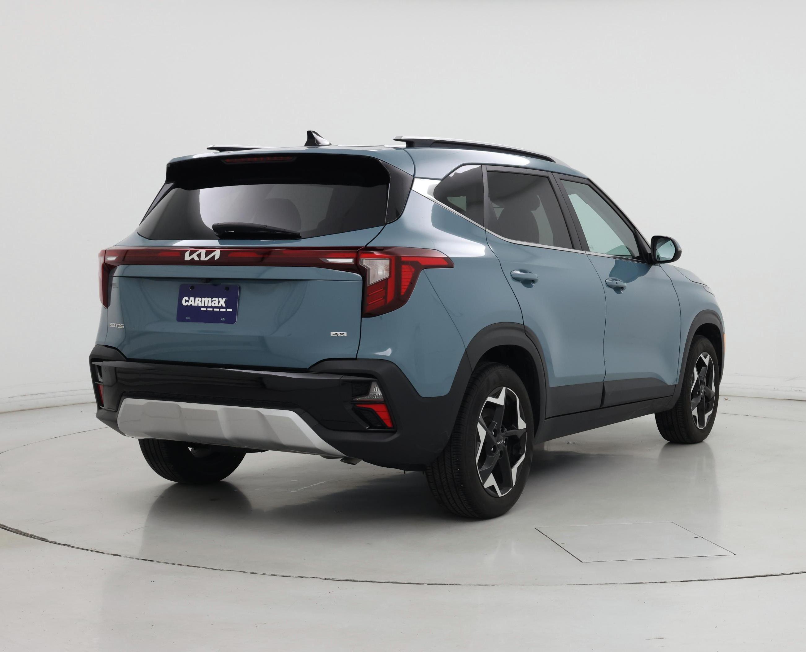 Thumbnail: 2025 Kia Seltos - 8