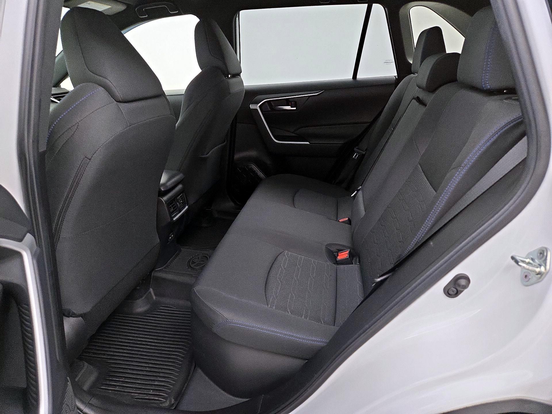 Thumbnail: 2023 Toyota RAV4 - 19