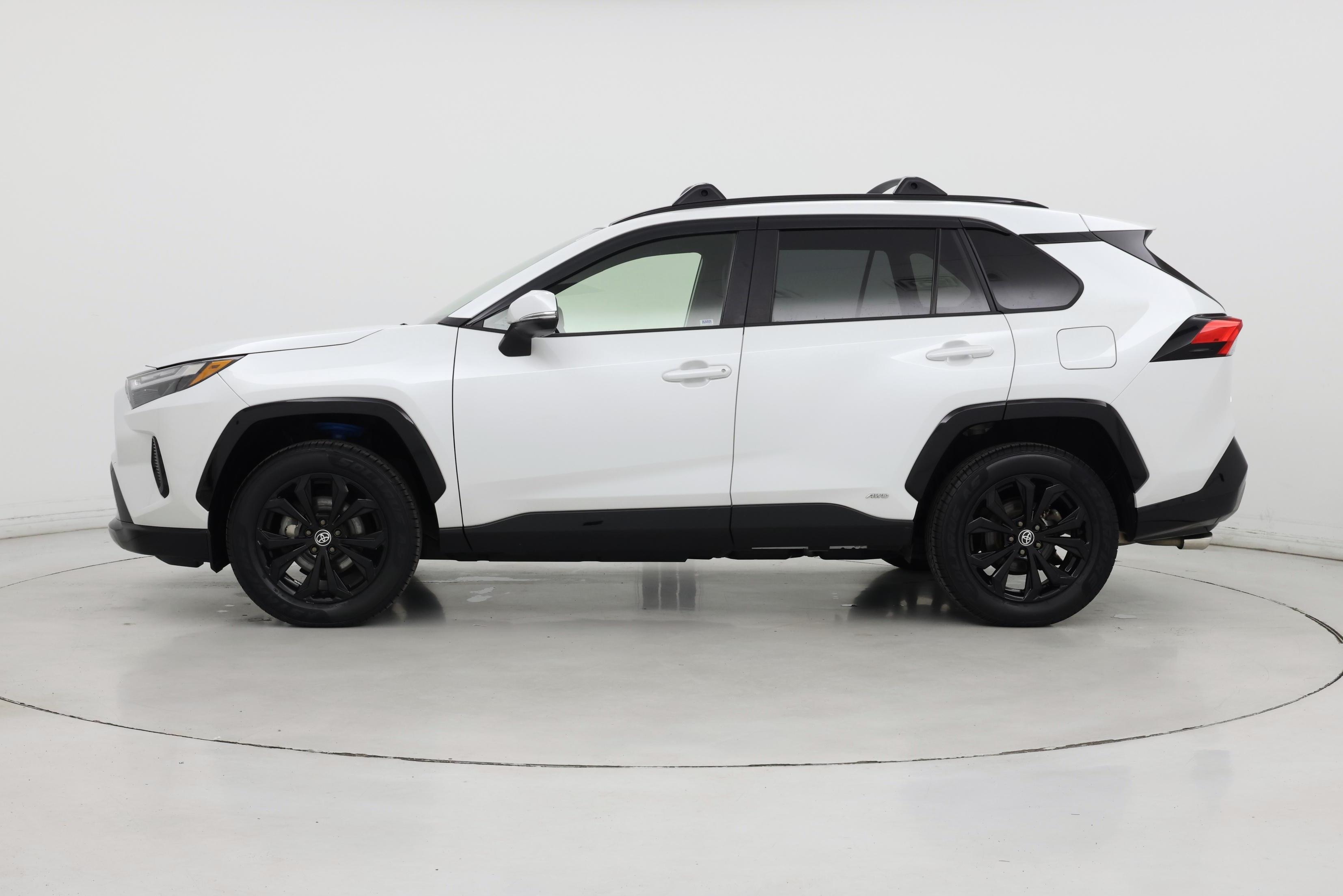 Thumbnail: 2023 Toyota RAV4 - 3