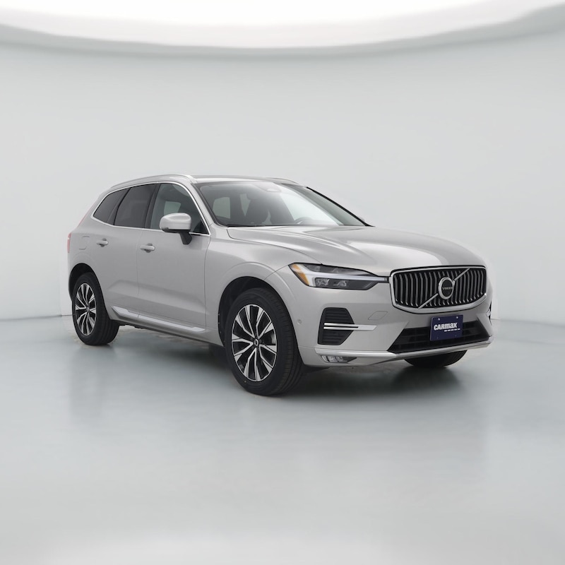 2023 Volvo XC60 B5 Plus Bright Theme