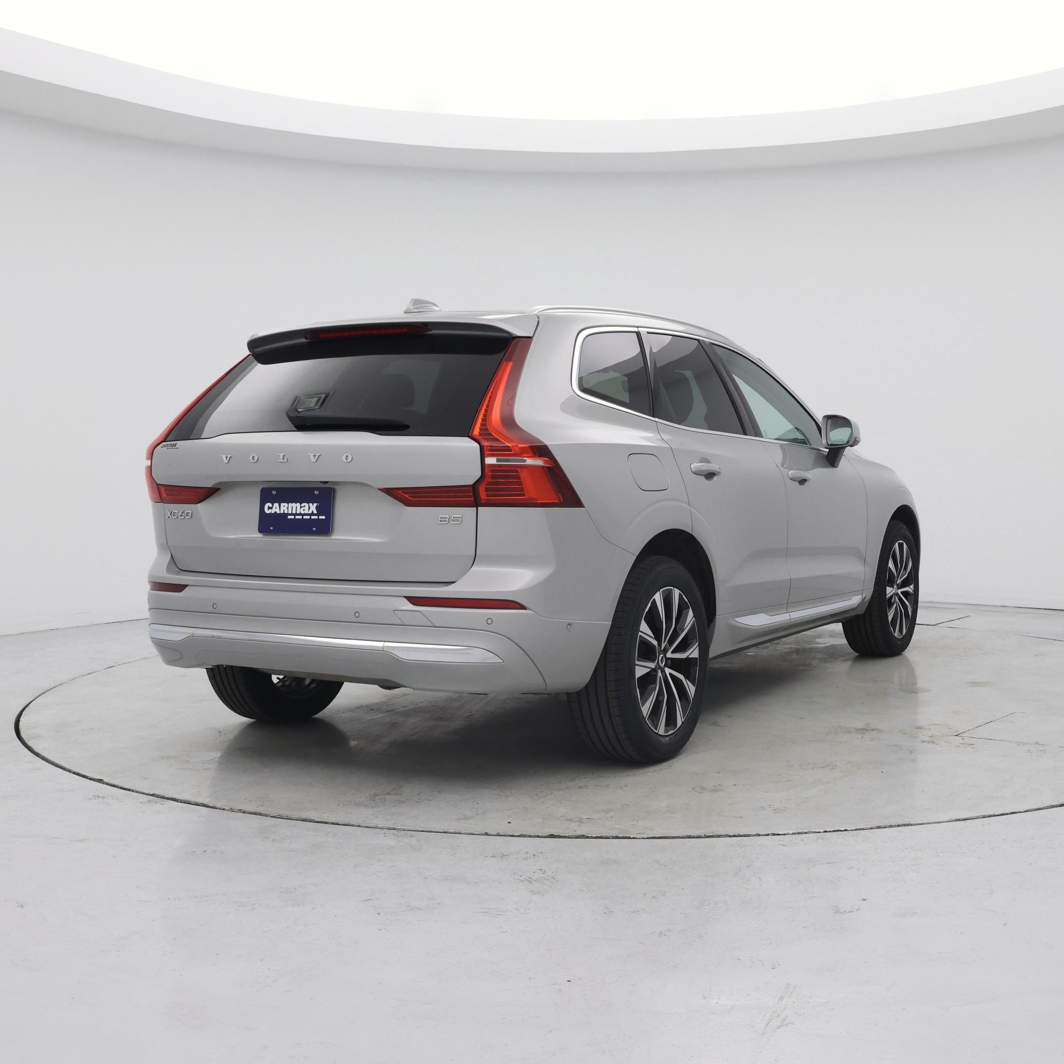 Thumbnail: 2023 Volvo XC60 - 8
