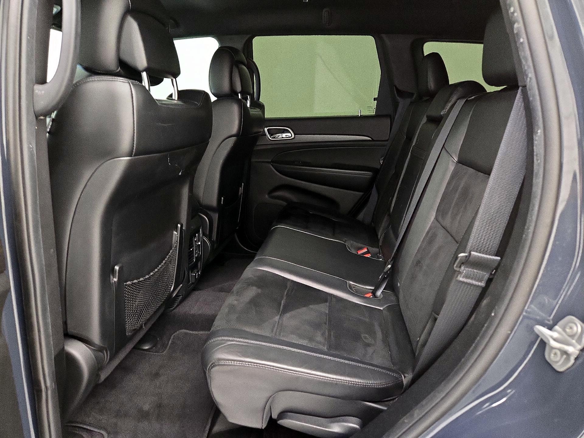 Thumbnail: 2018 Jeep Grand Cherokee - 20