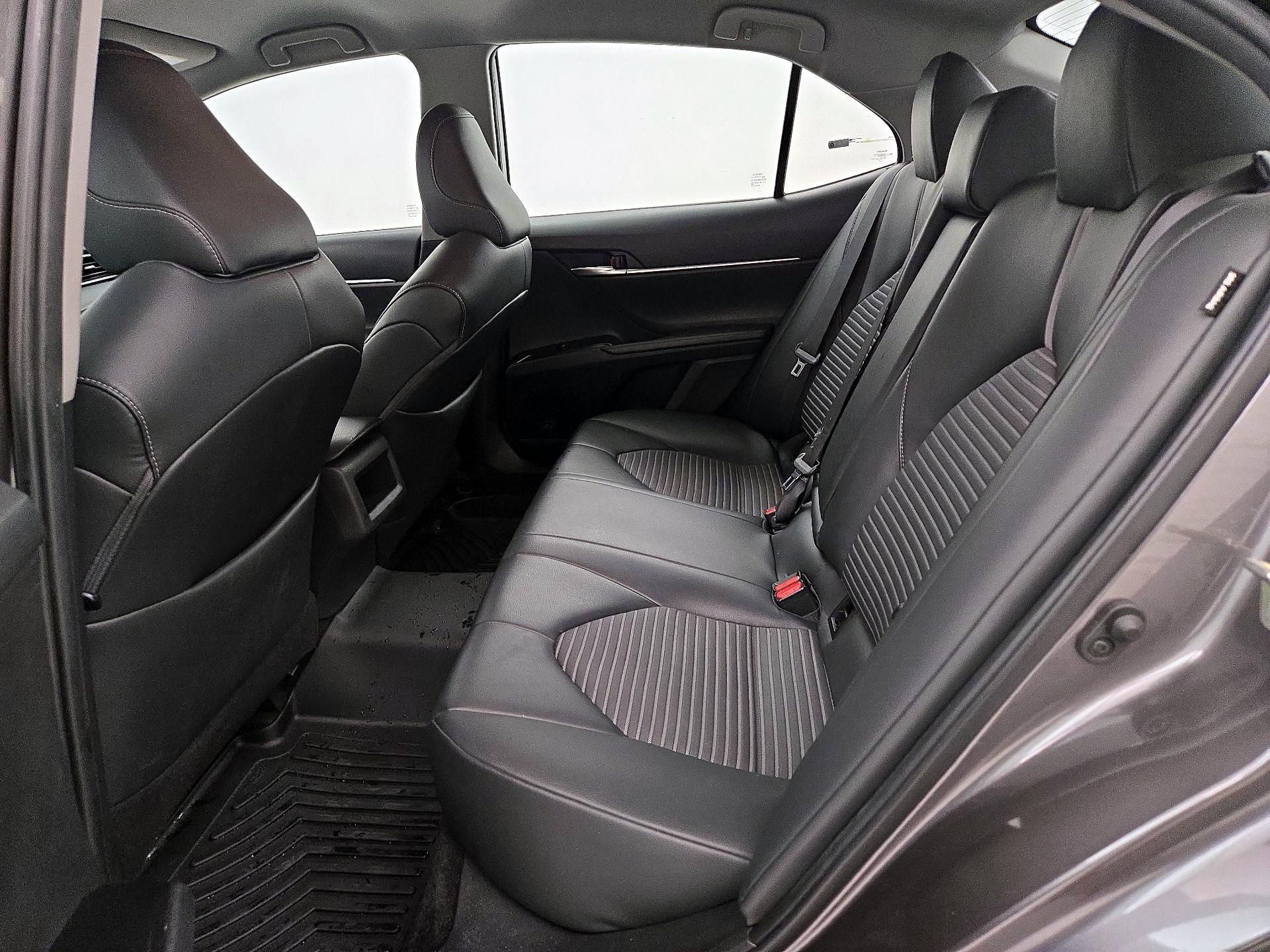 Thumbnail: 2019 Toyota Camry - 19