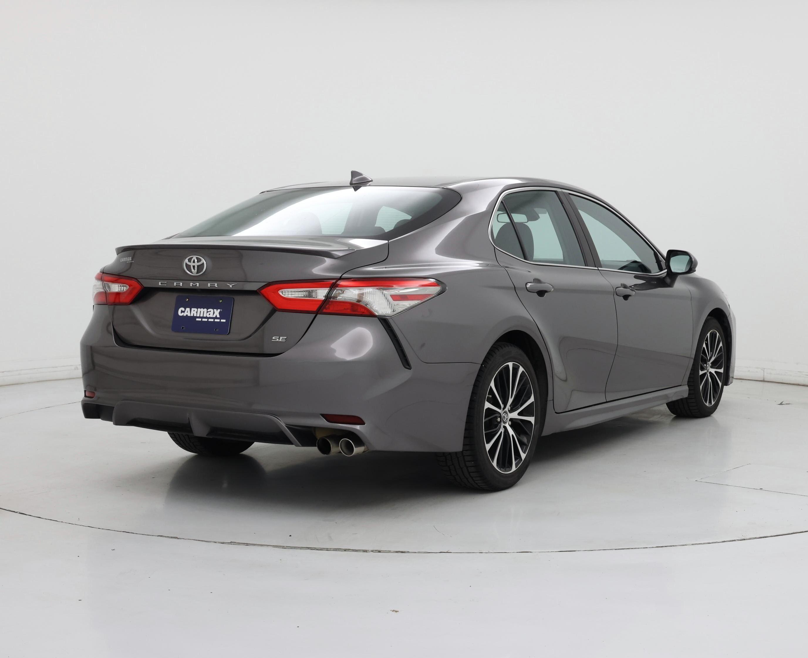 Thumbnail: 2019 Toyota Camry - 8