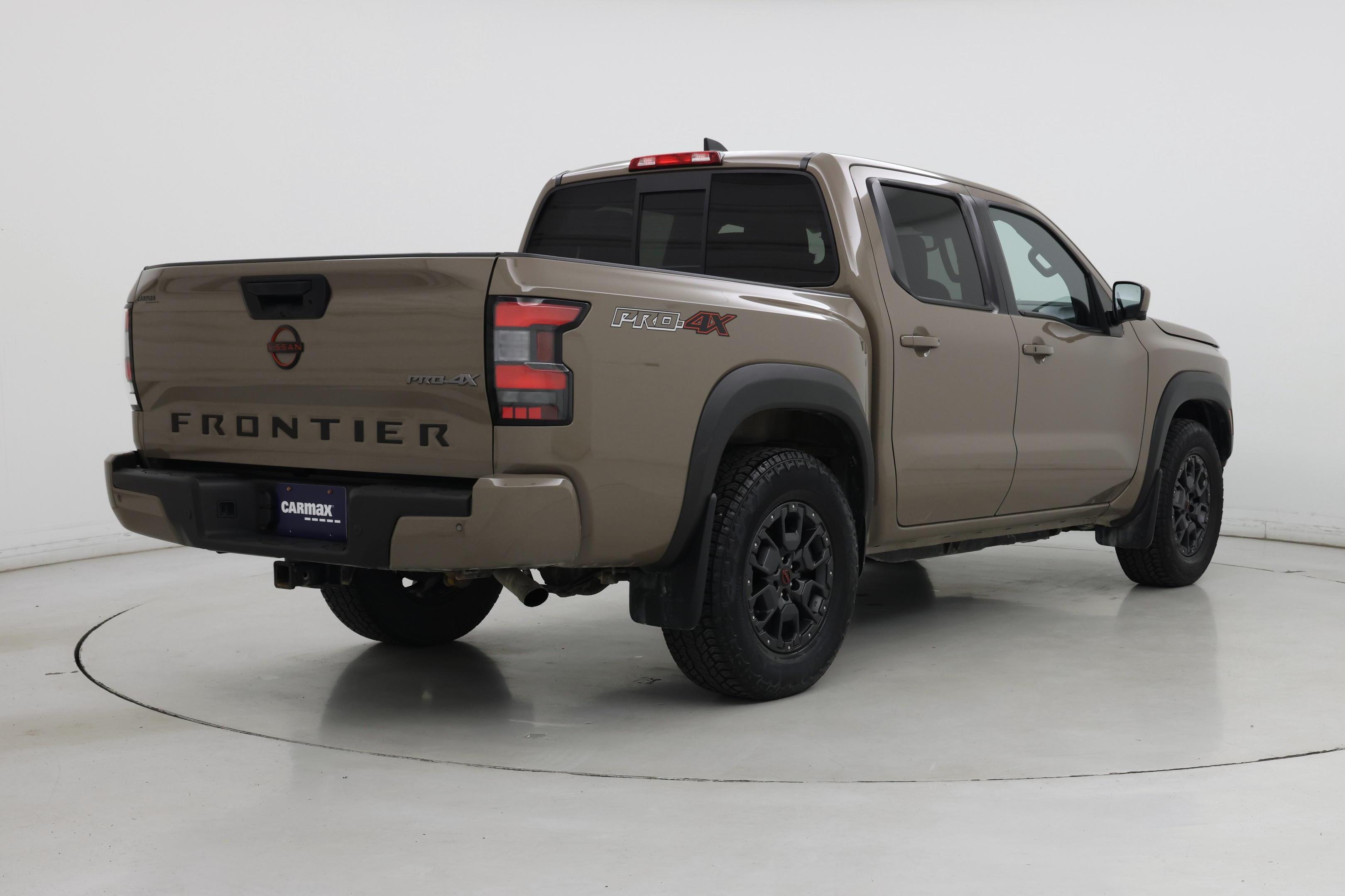 Thumbnail: 2022 Nissan Frontier - 8