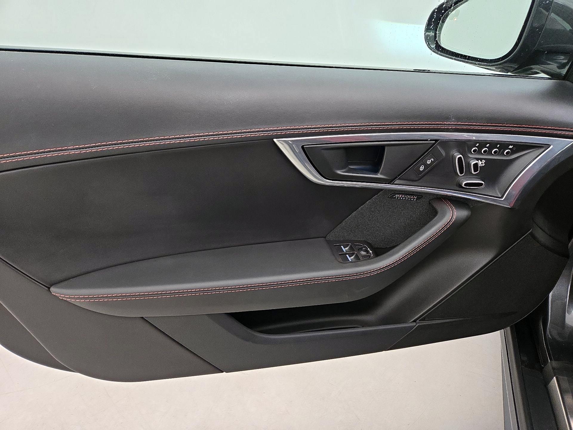 Thumbnail: 2020 Jaguar F-Type - 12