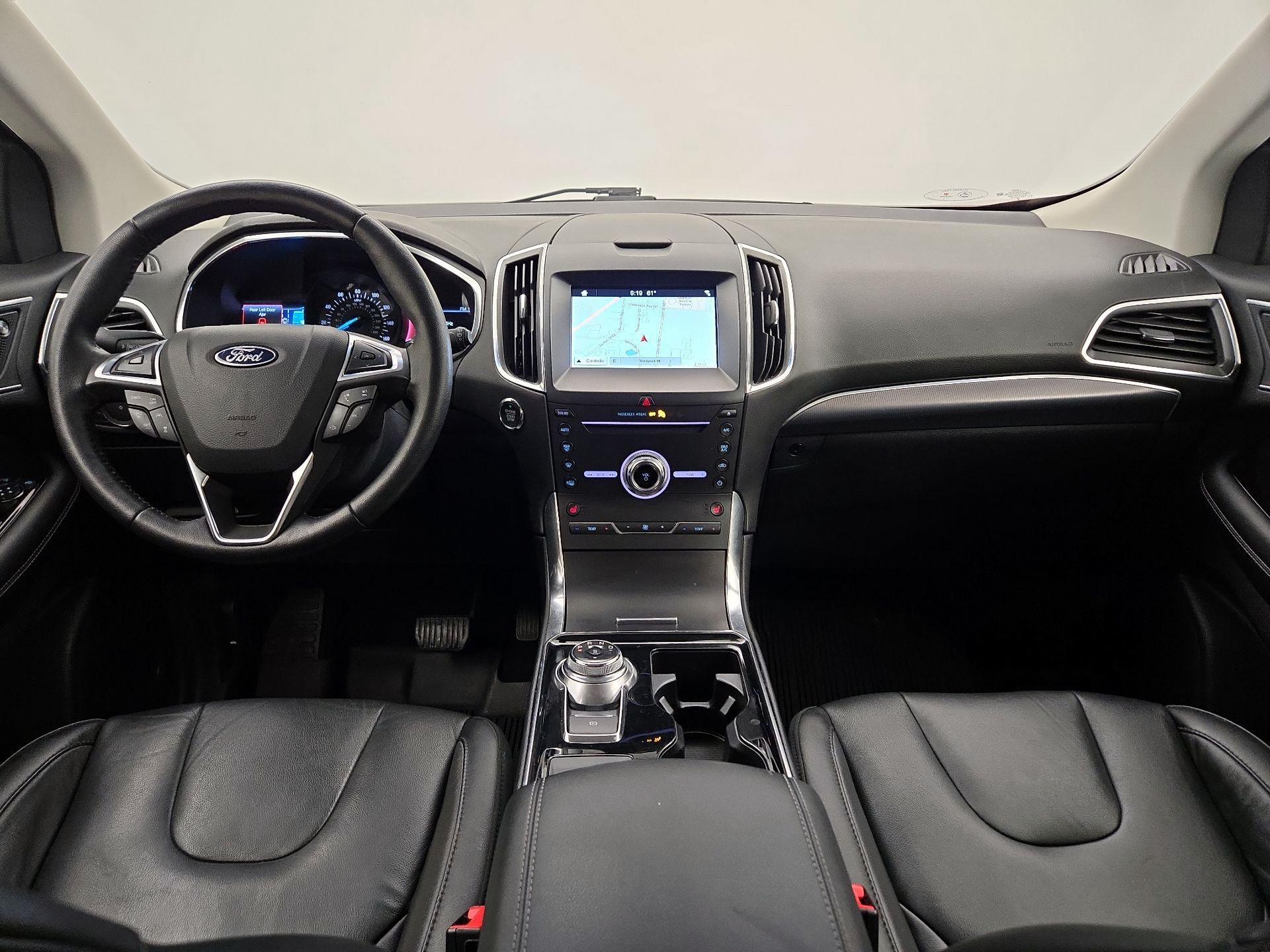 Thumbnail: 2019 Ford Edge - 9